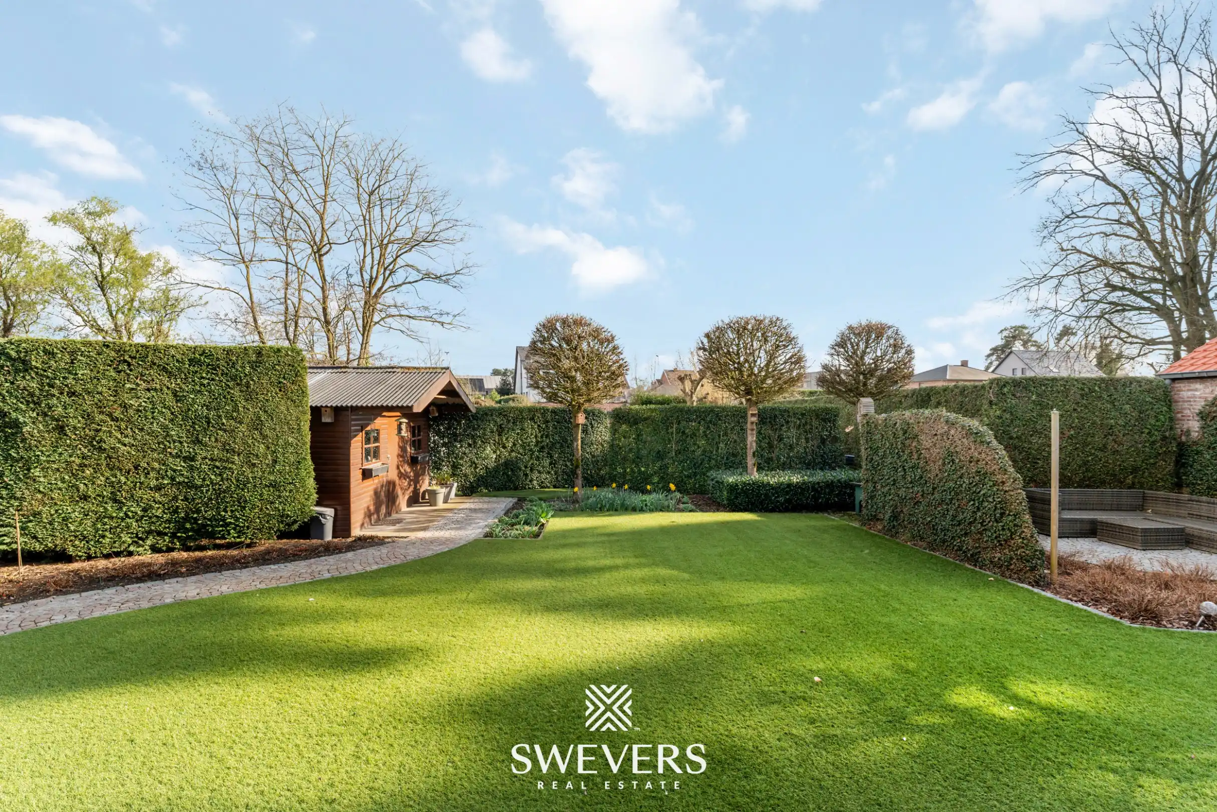 Uiterst verzorgde en lichtrijke woning op een rustige locatie in Heusden-Zolder foto 24