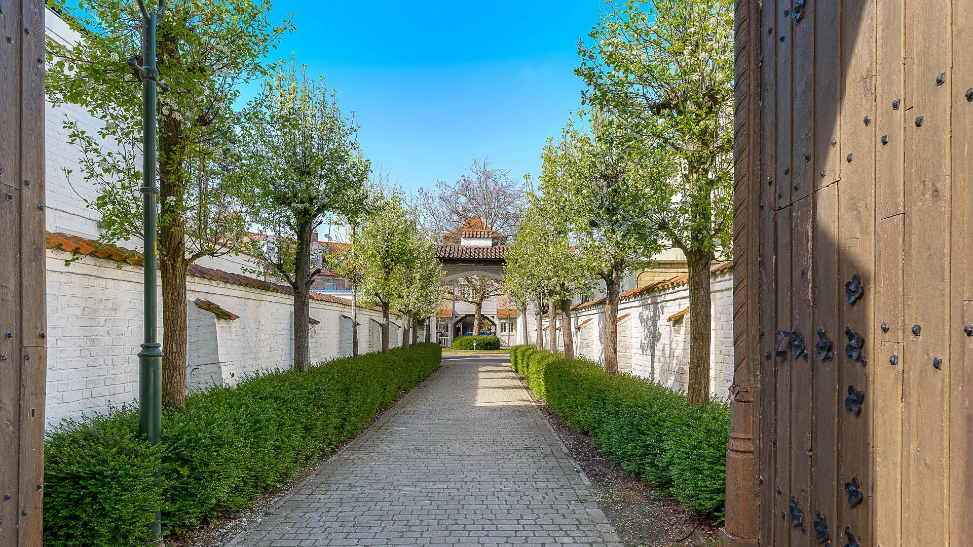 Te renoveren of nieuw te bouwen woning te Knokke centrum foto 9