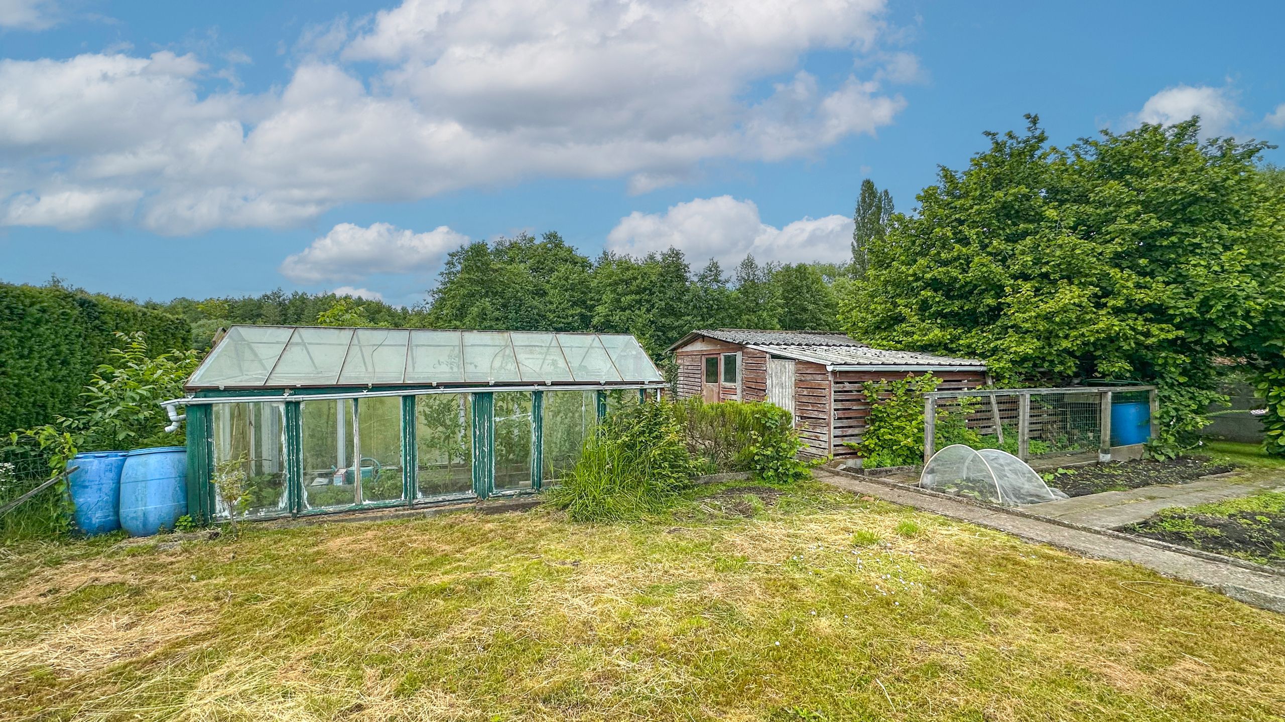 Ruime woning met 5slpk + groot perceel in bosrijke omgeving! foto 48