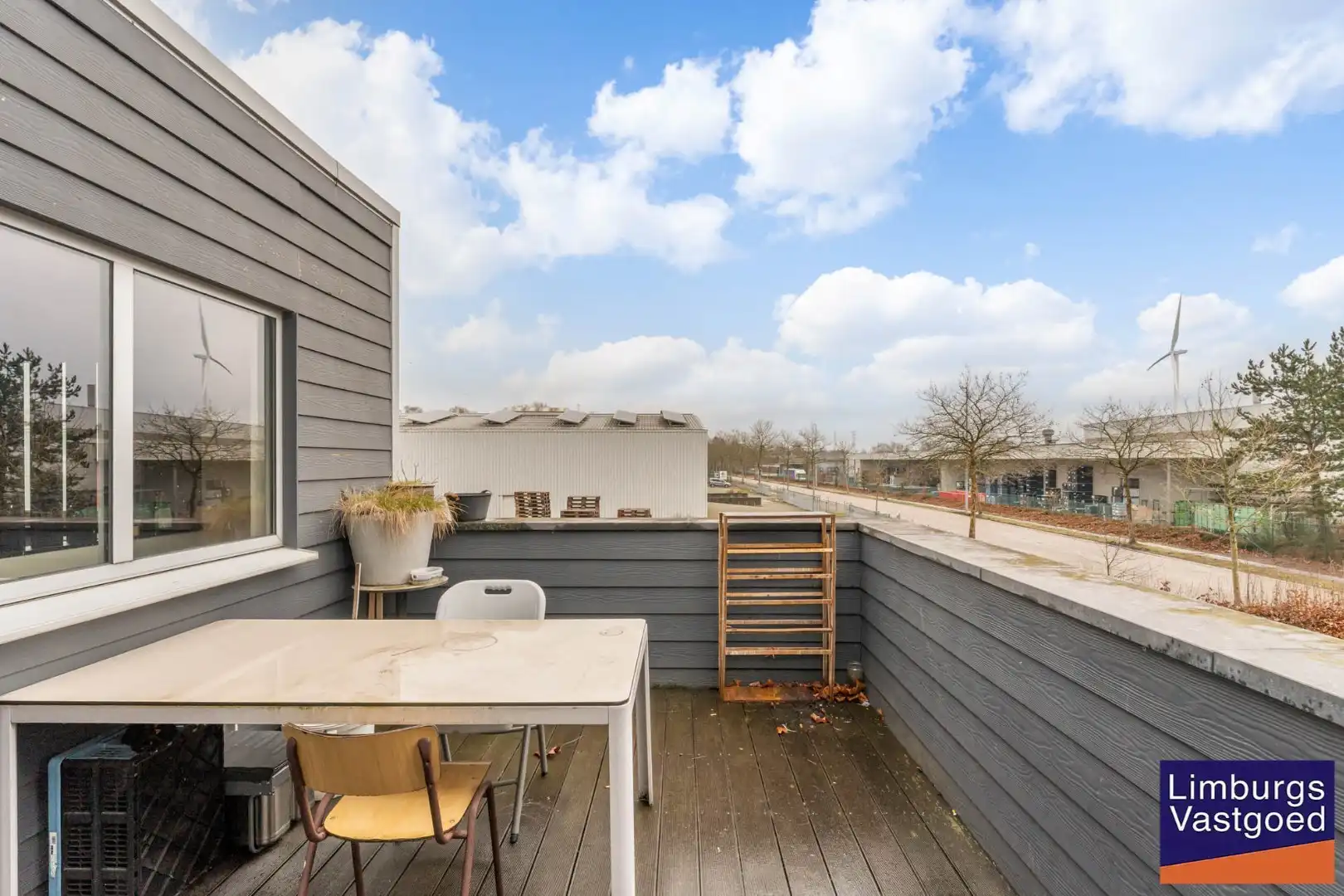 Industrieel gebouw,1.696m², met kantoren 120m² + appartement 120m², Genk-Zuid foto 29