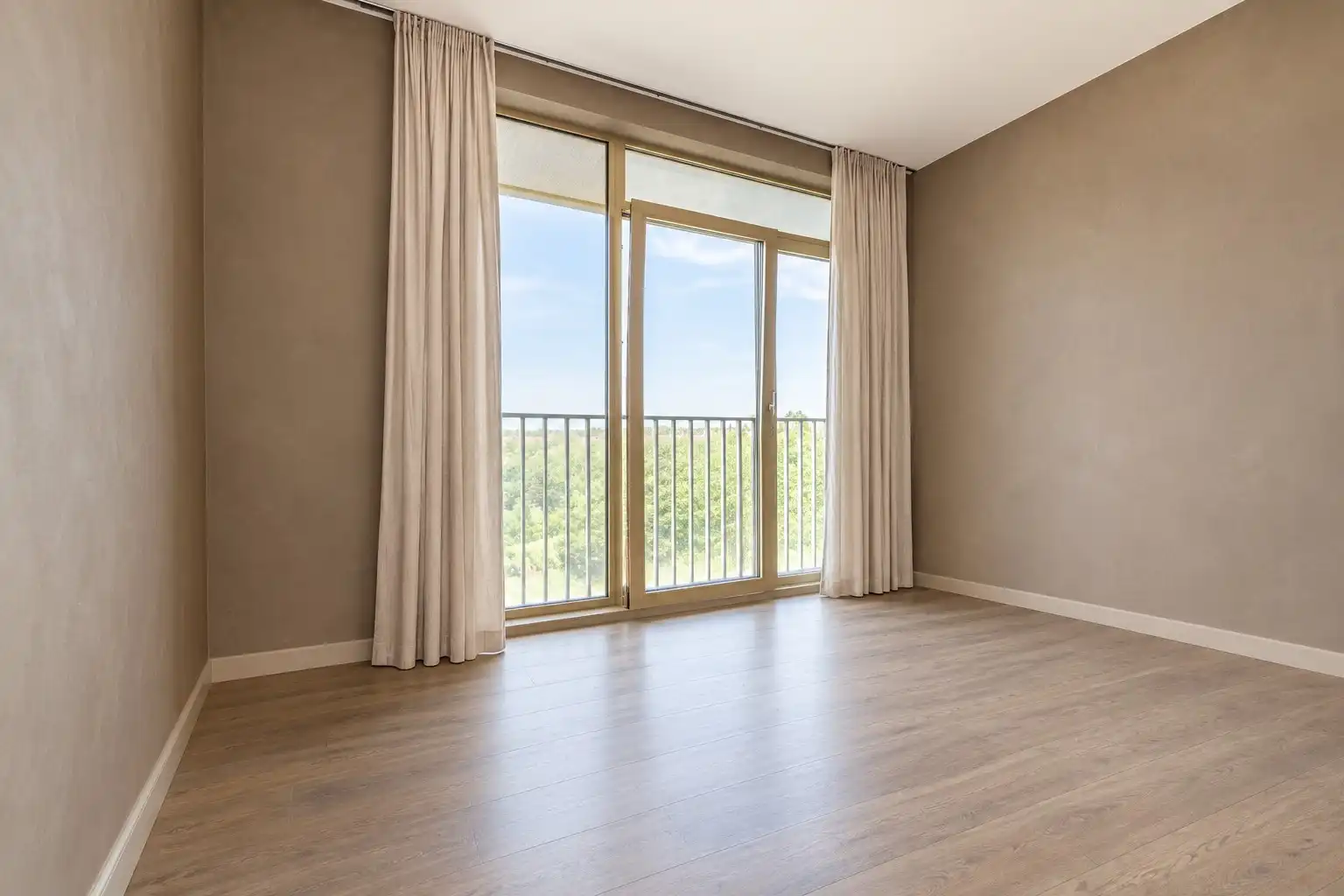 Prachtig penthouse met 3 slaapkamers en adembenemend uitzicht in Izegem foto 17