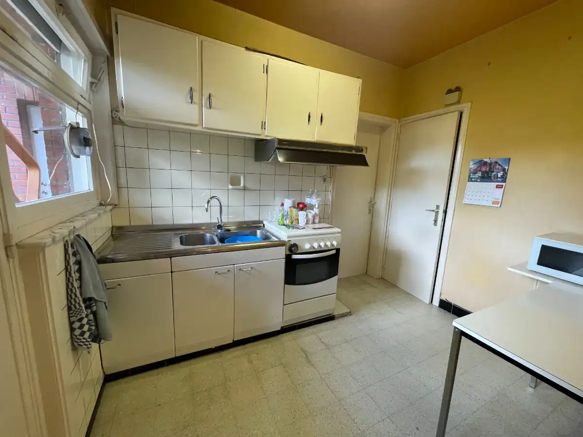 4-slpk EENGEZINSWONING + tuin foto 21