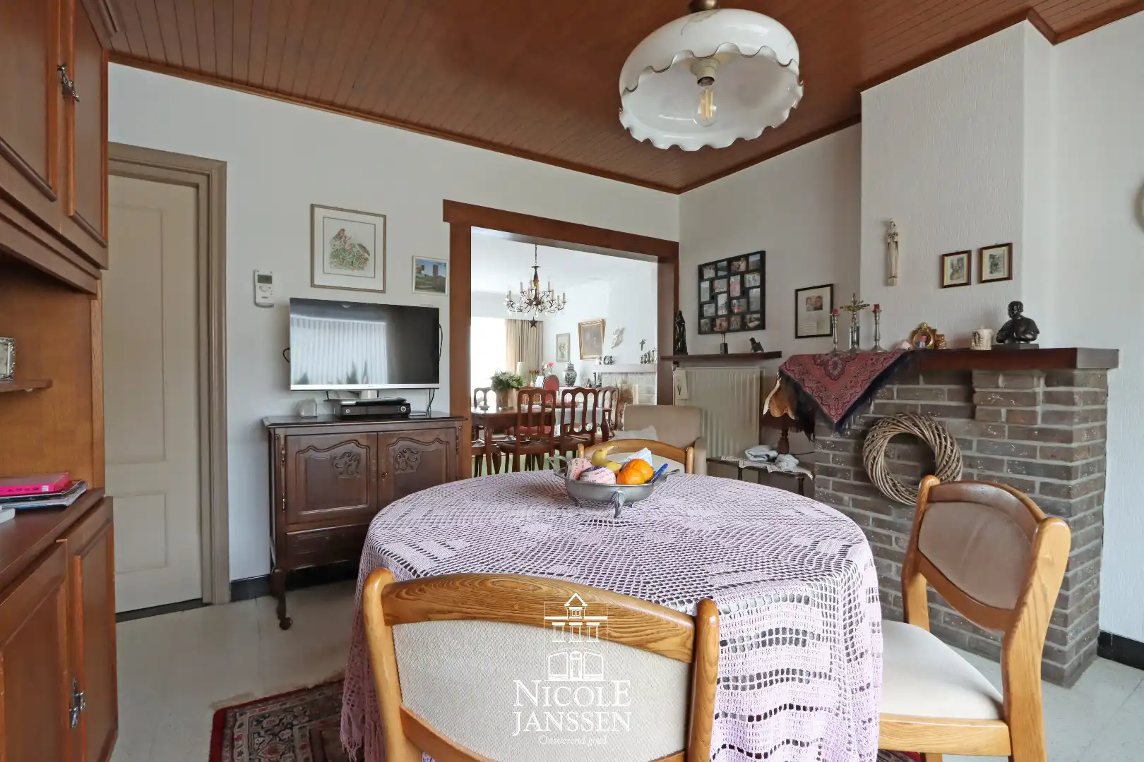 Verzorgde vrijstaande split-level woning foto 10