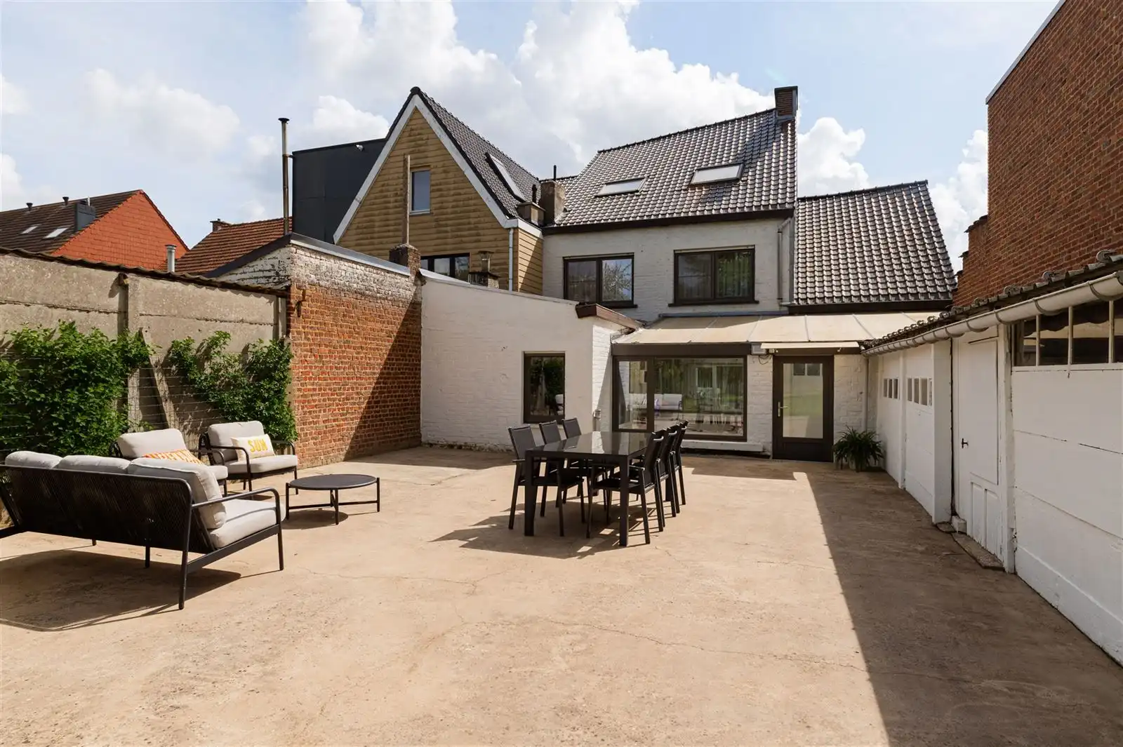 Ruime gezinswoning met grote tuin in Denderhoutem! foto 15