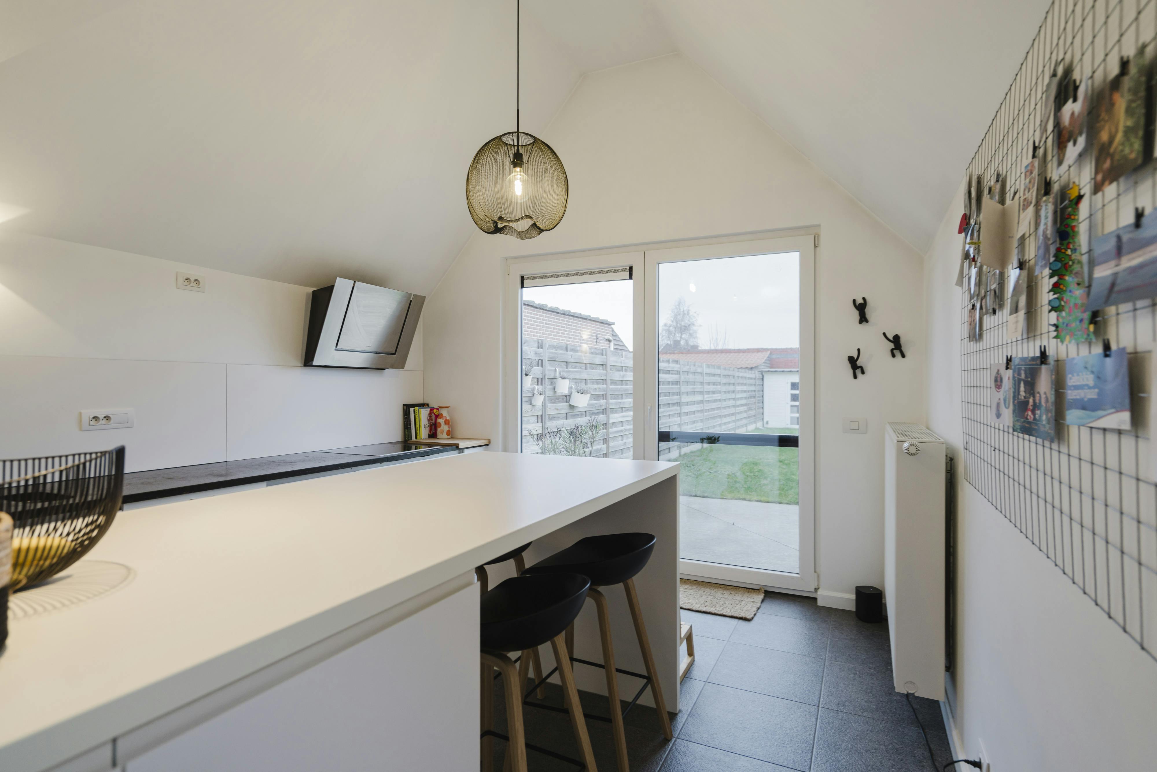 Instapklaar huis met aparte doorgang te koop in Waregem  foto 9