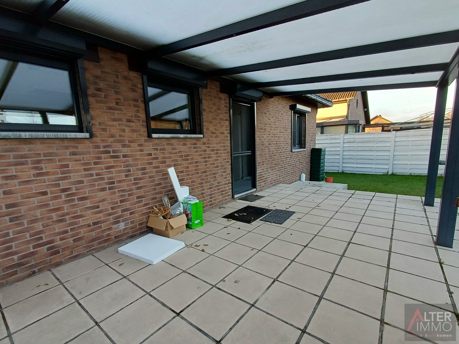 Instapklare woning, 3/4 slpks, ruime zolder en royale garage! foto 32