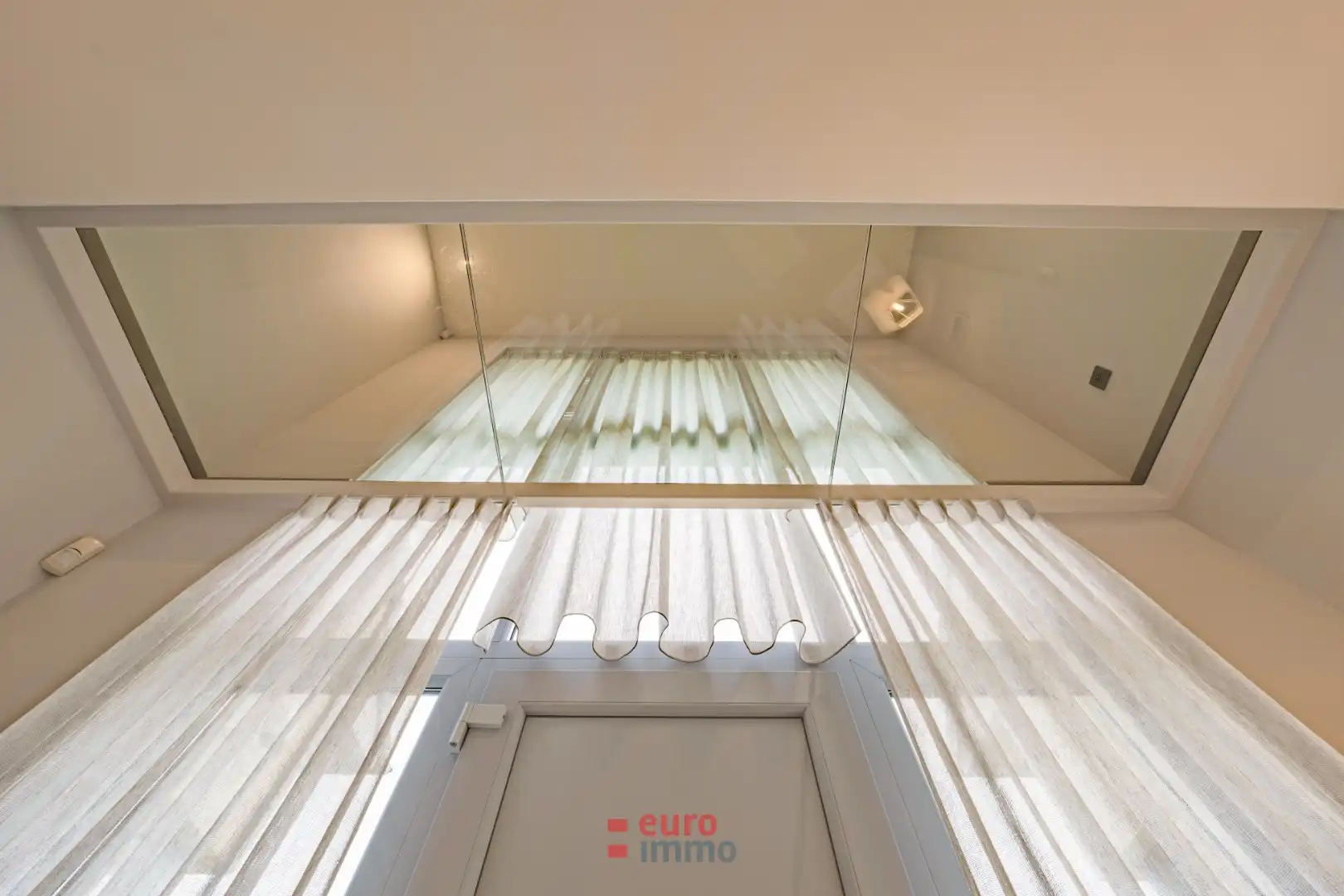 Exclusieve topvilla met binnenzwembad en zwemvijver in Sint-Idesbald! foto 26