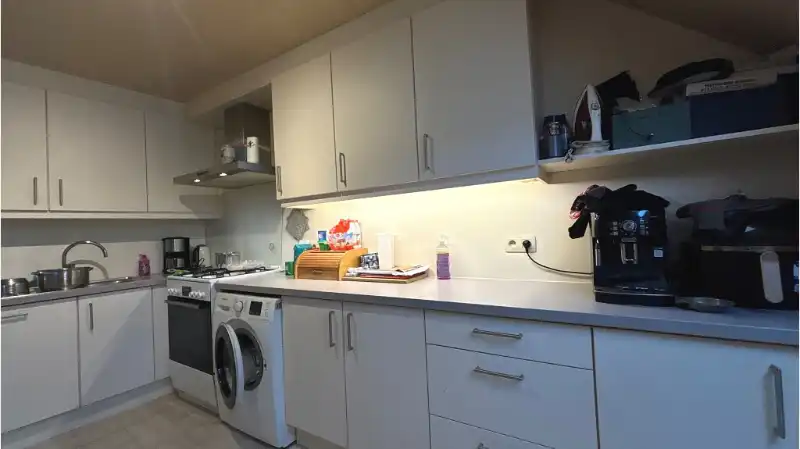 Ruime 2-slaapkamerduplex te huur in Koolkerke Brugge foto 4