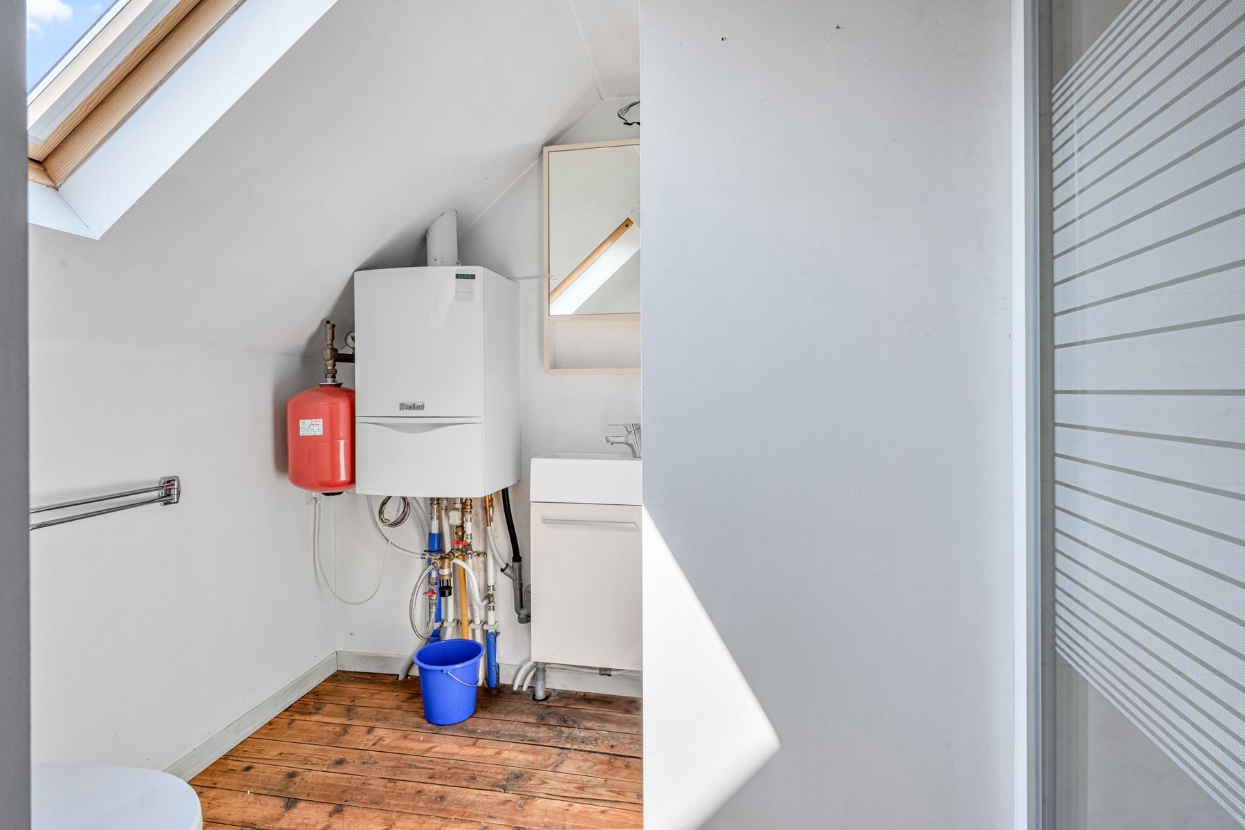 Perfect onderhouden woning met ruim groenterras foto 22
