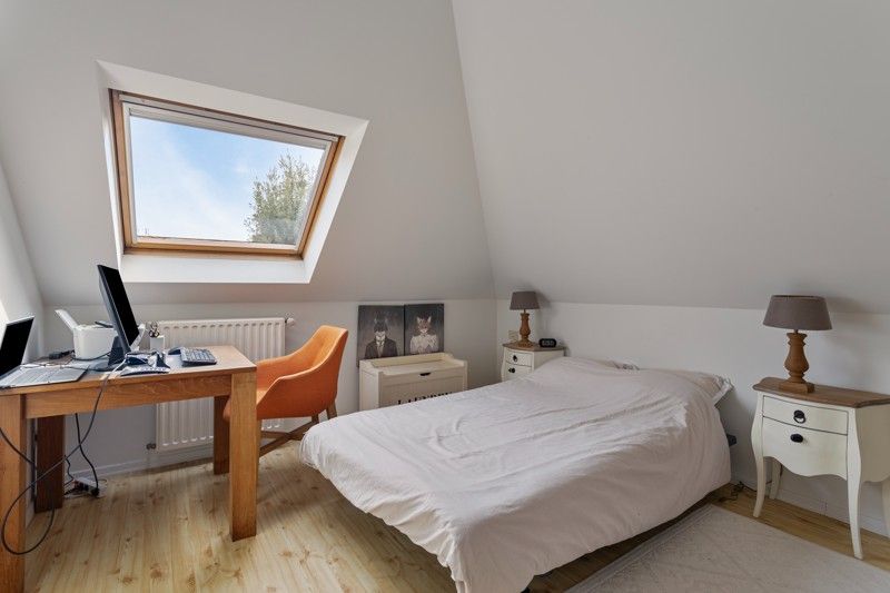 Prachtige luxueus afgewerkte woning op een perceel van 572 m² TE KOOP in DESSELGEM! foto 27