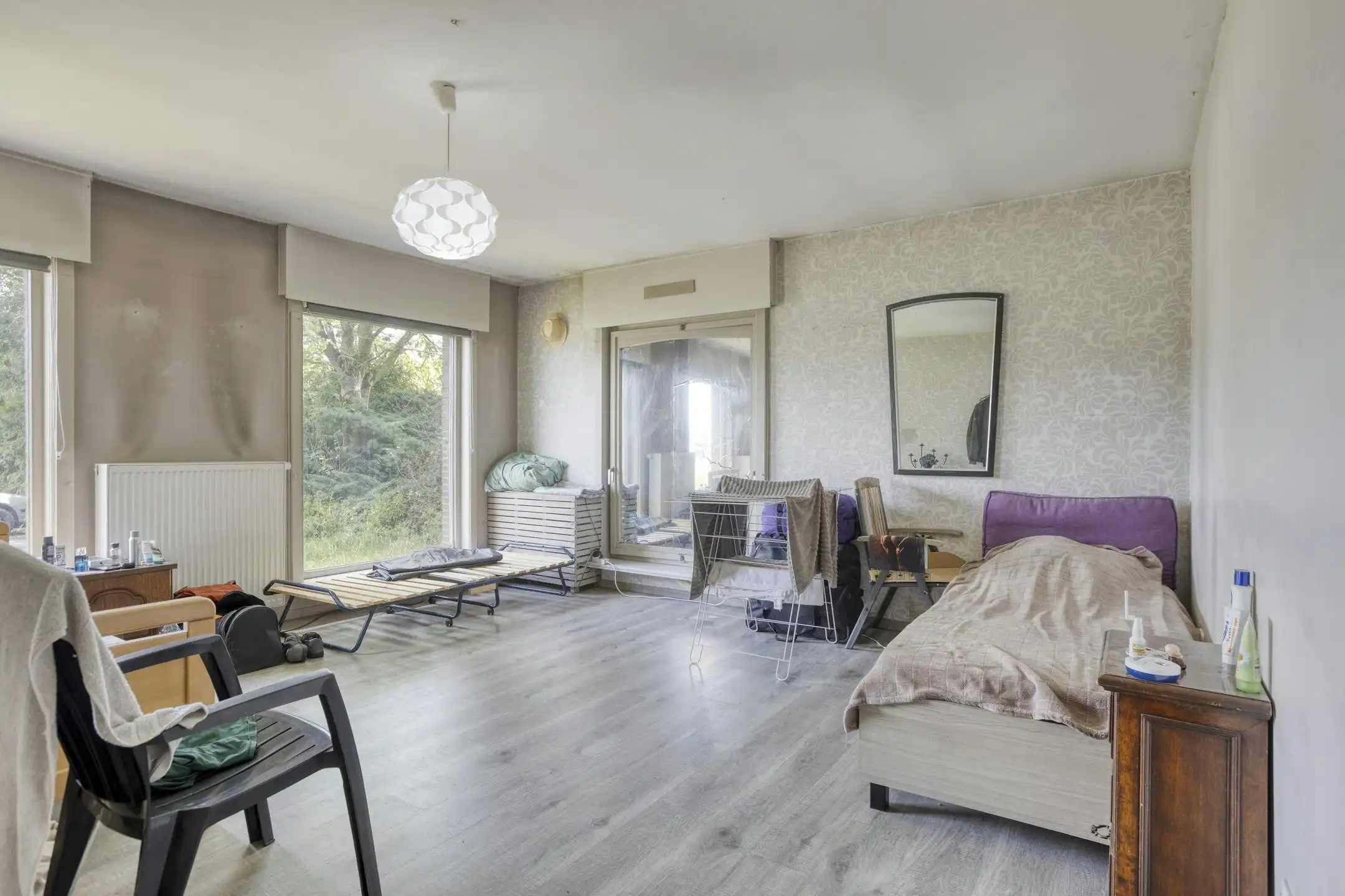 Halfopen bebouwing met 3 slaapkamers op een ruim perceel in Gits! foto 3