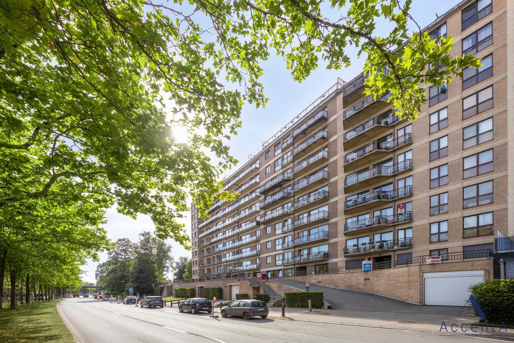 Instapklaar 1-slaapkamerappartement met terras  foto 3