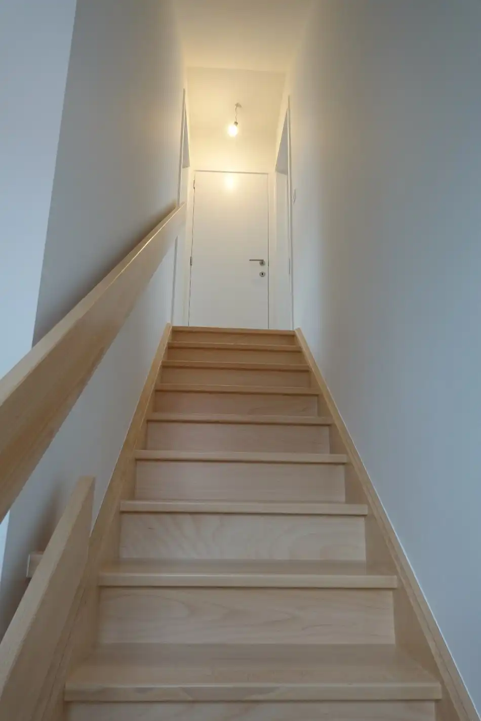 Prachtig 3-slaapkamerappartement met staanplaats in het voormalige gemeentehuis van Vleteren foto 11