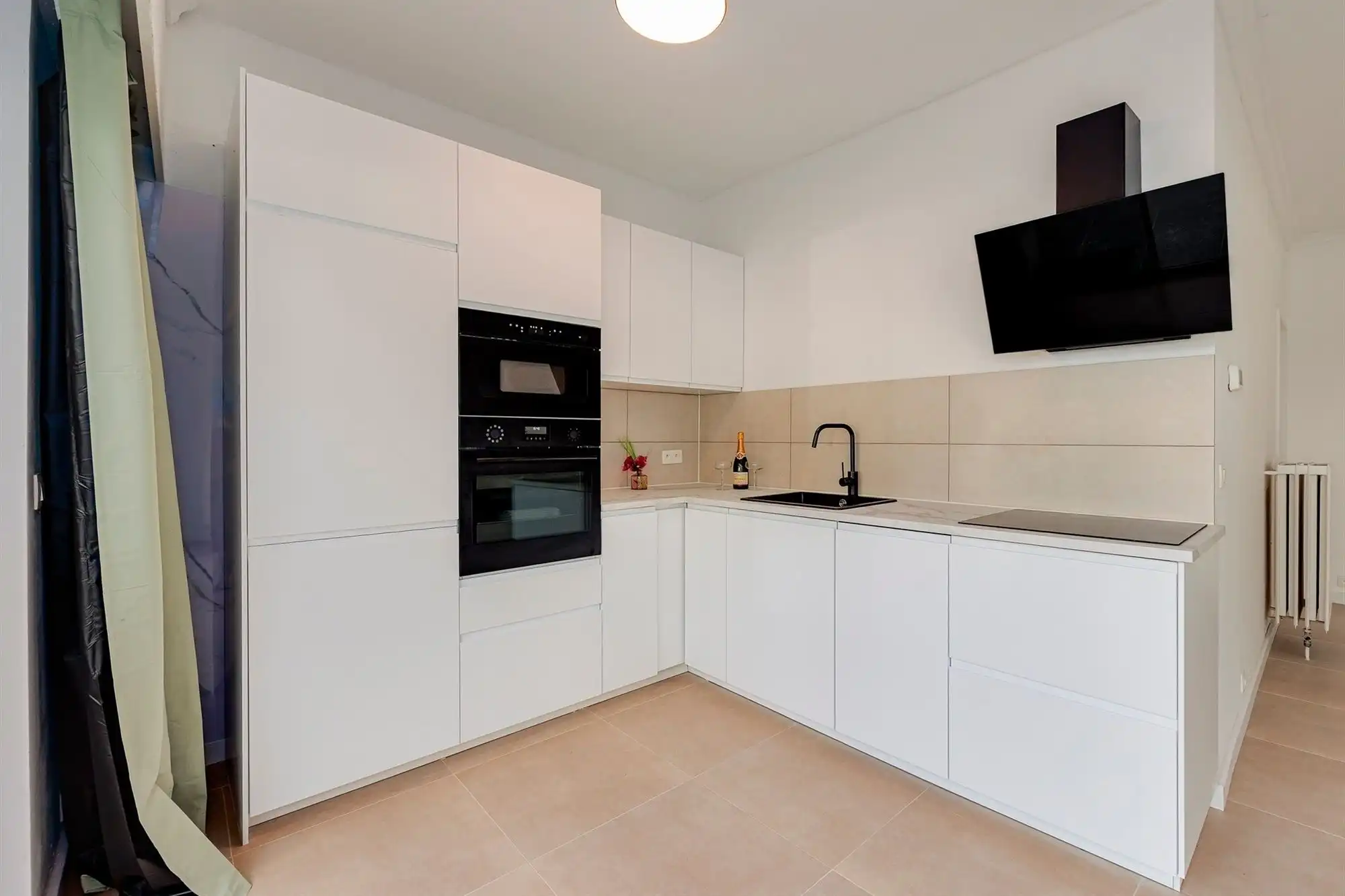 Gelijkvloers app met 2 slaapkamers en garage  op 't Neerland in Wilrijk foto 5