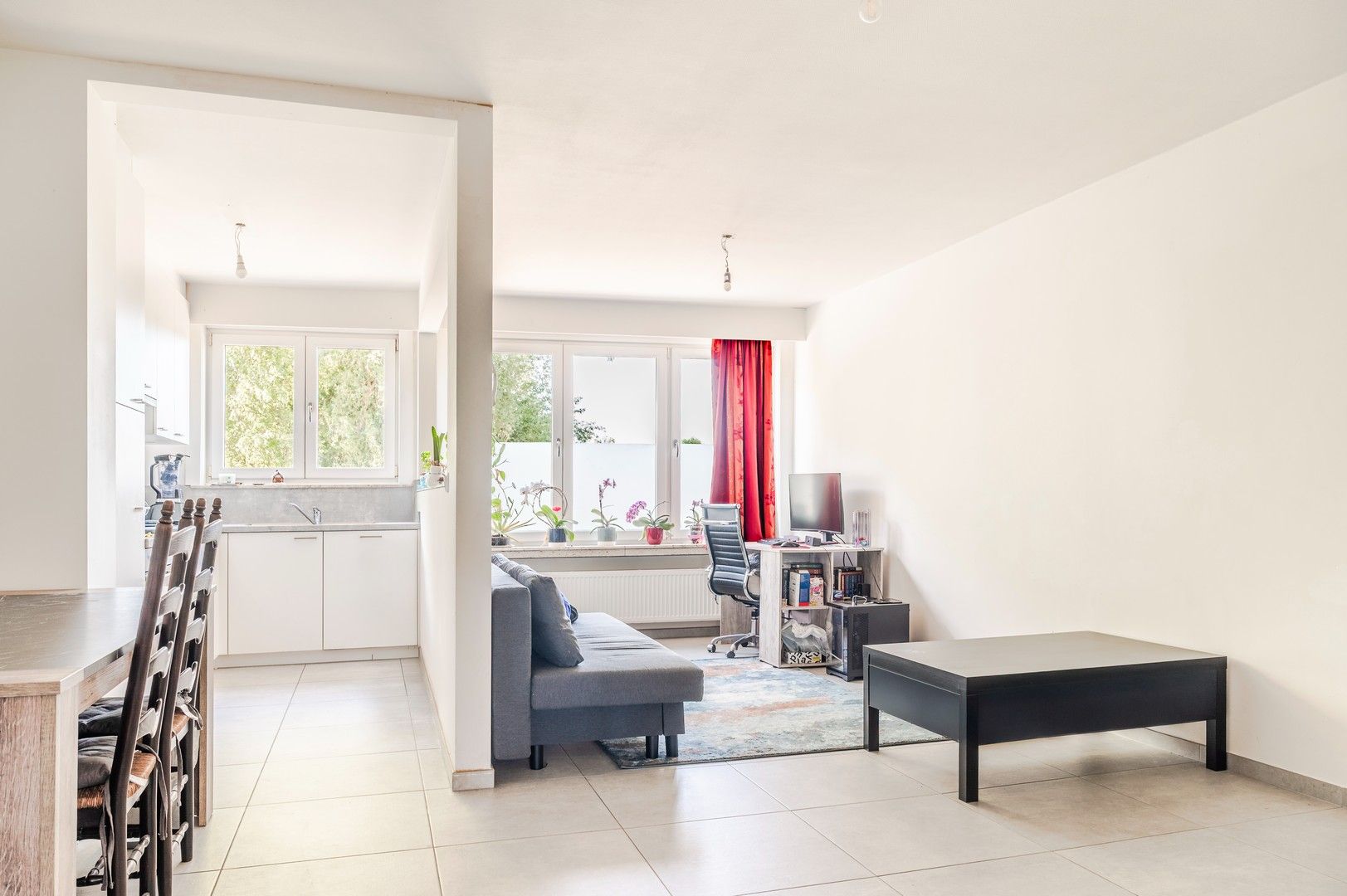 Instapklaar 2 slaapkamer appartement foto 5