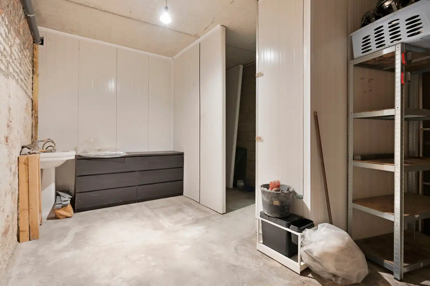 RUIM EN VOLLEDIG GERENOVEERD APPARTEMENT IN HET CENTRUM VAN DIEST! foto 25