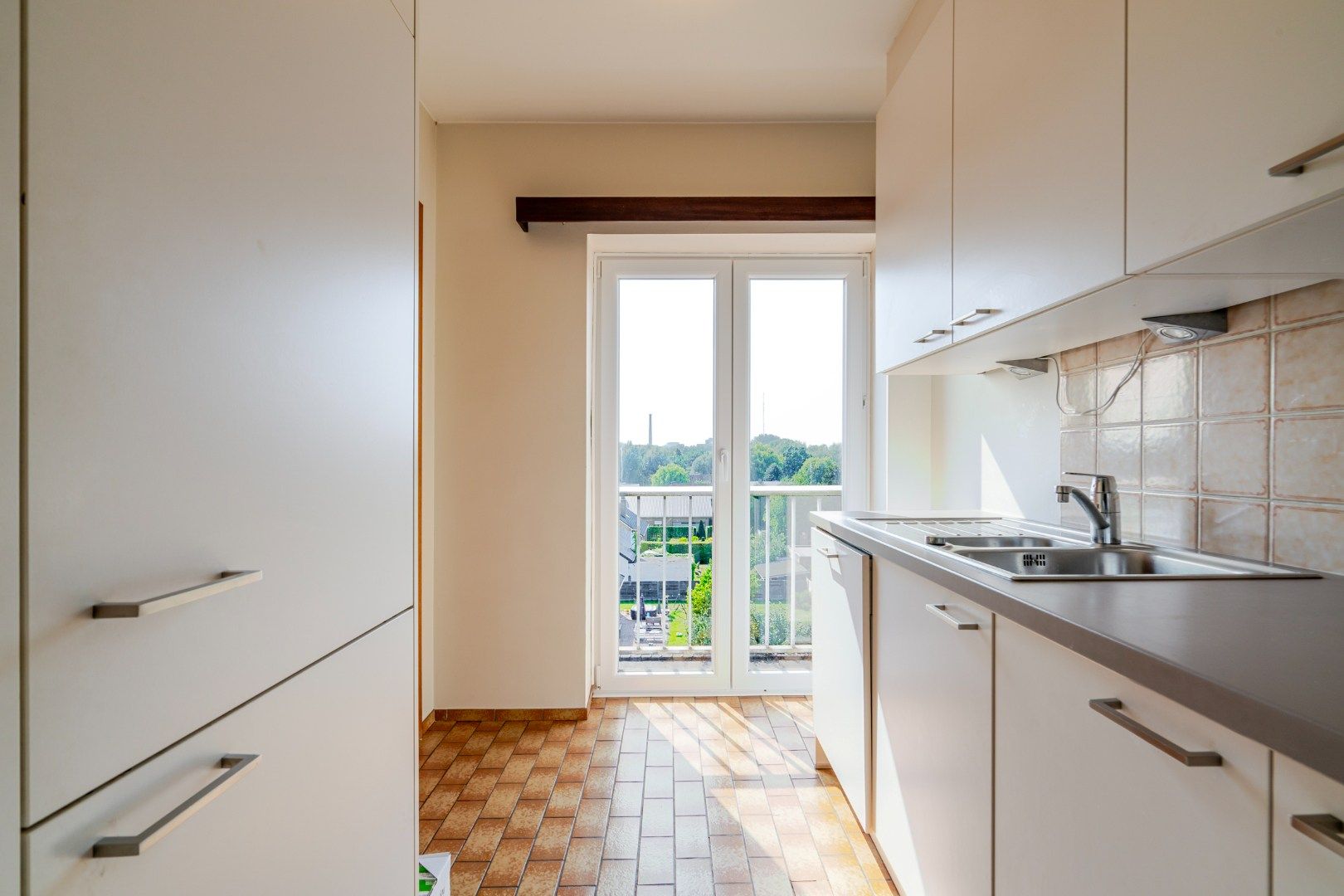 Goed gelegen appartement met garagebox foto 8