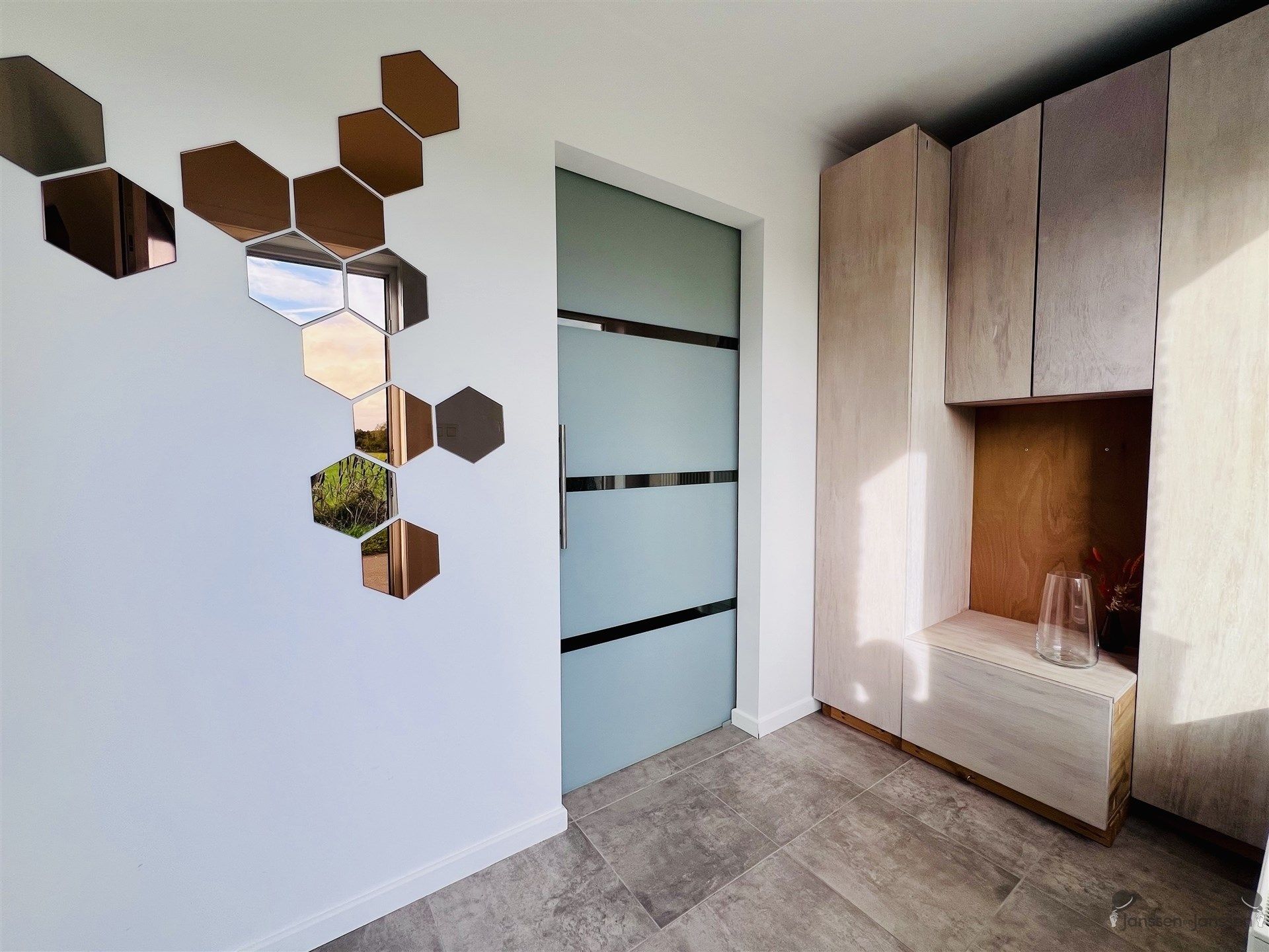 Rustig gelegen instapklare halfopen bebouwing foto 2