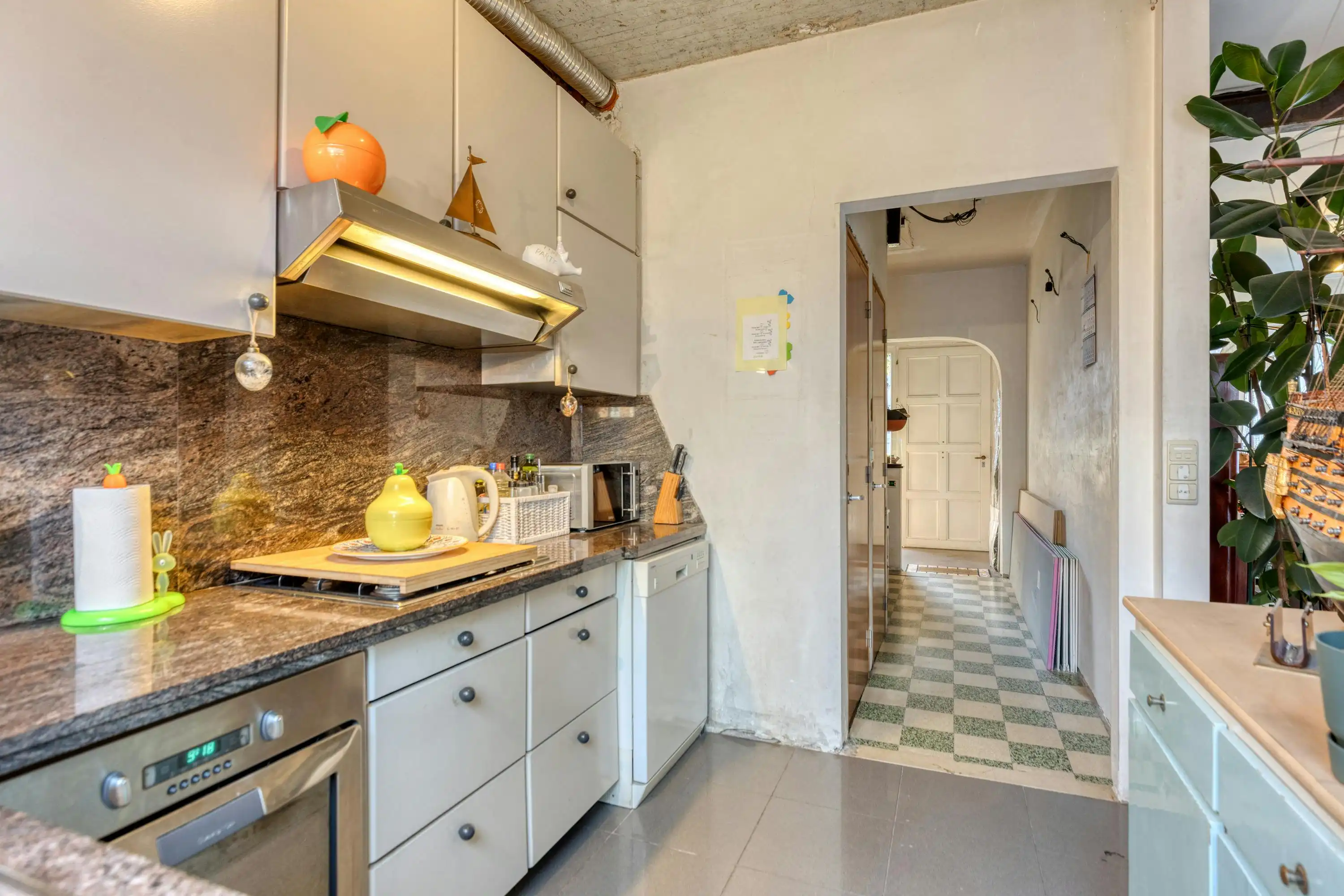 Woning met potentieel te koop in Merksem foto 7