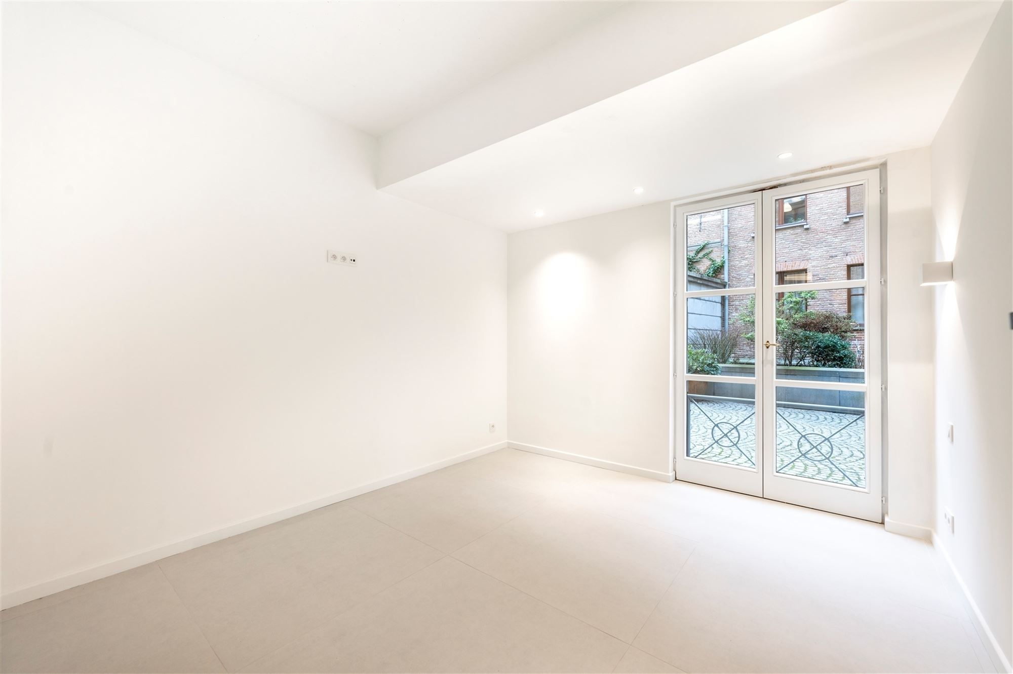 Gerenoveerd en energiezuinig appartement te huur in hartje Antwerpen! foto 7