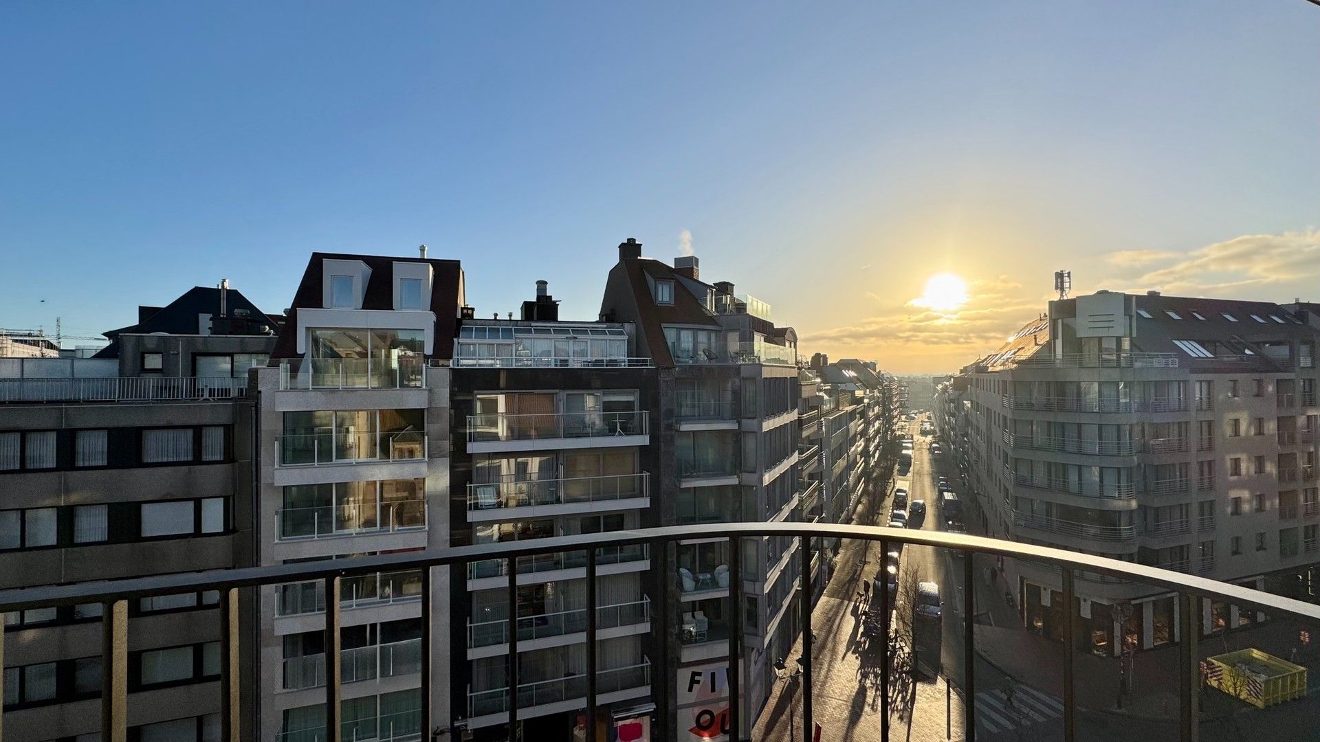 Prachtig nieuwbouw appartement met zijdelings zeezicht in het centrum van Knokke. foto 5