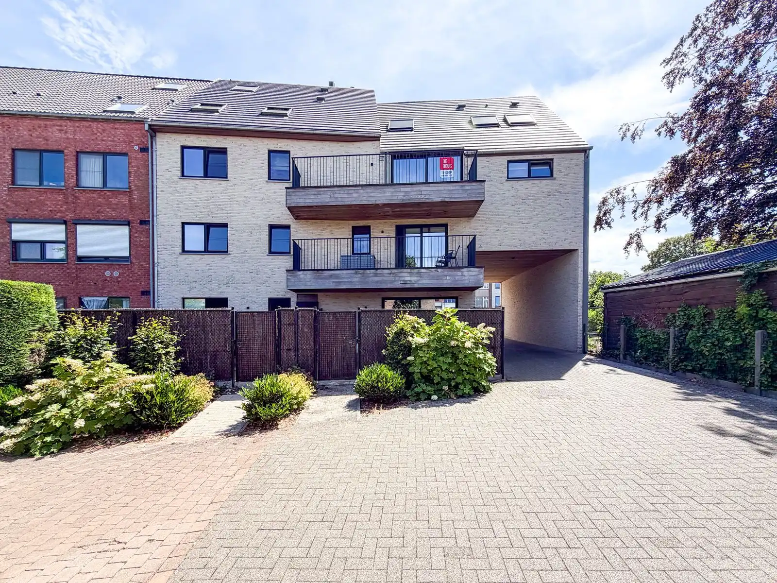 Modern en instapklaar appartement met 1 slpk en zonnig terras in jonge residentie foto 11