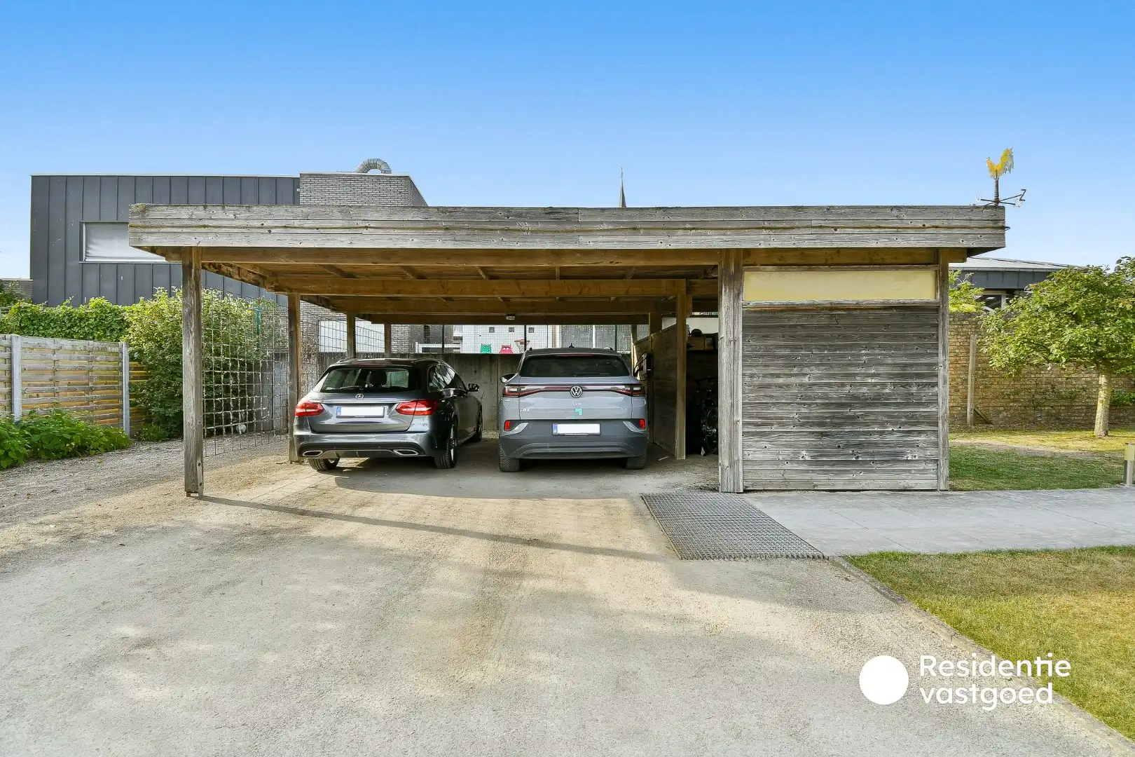 Instapklare en alleenstaande bungalowwoning foto 24