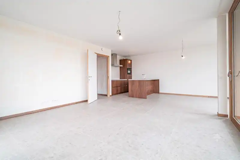 KOOP uw appartement aan 6% BTW! Prachtig 3 slaapkamer appartement in Residentie DAC'ART Izegem. foto 2
