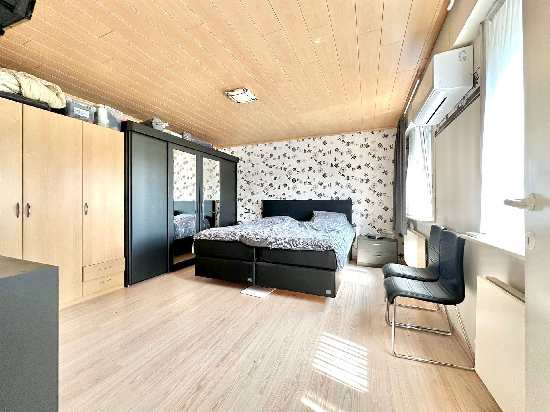 ENERGIEZUINIGE WONING MET 3 SLAAPKAMERS, GROTE GARAGE & TUIN foto 29