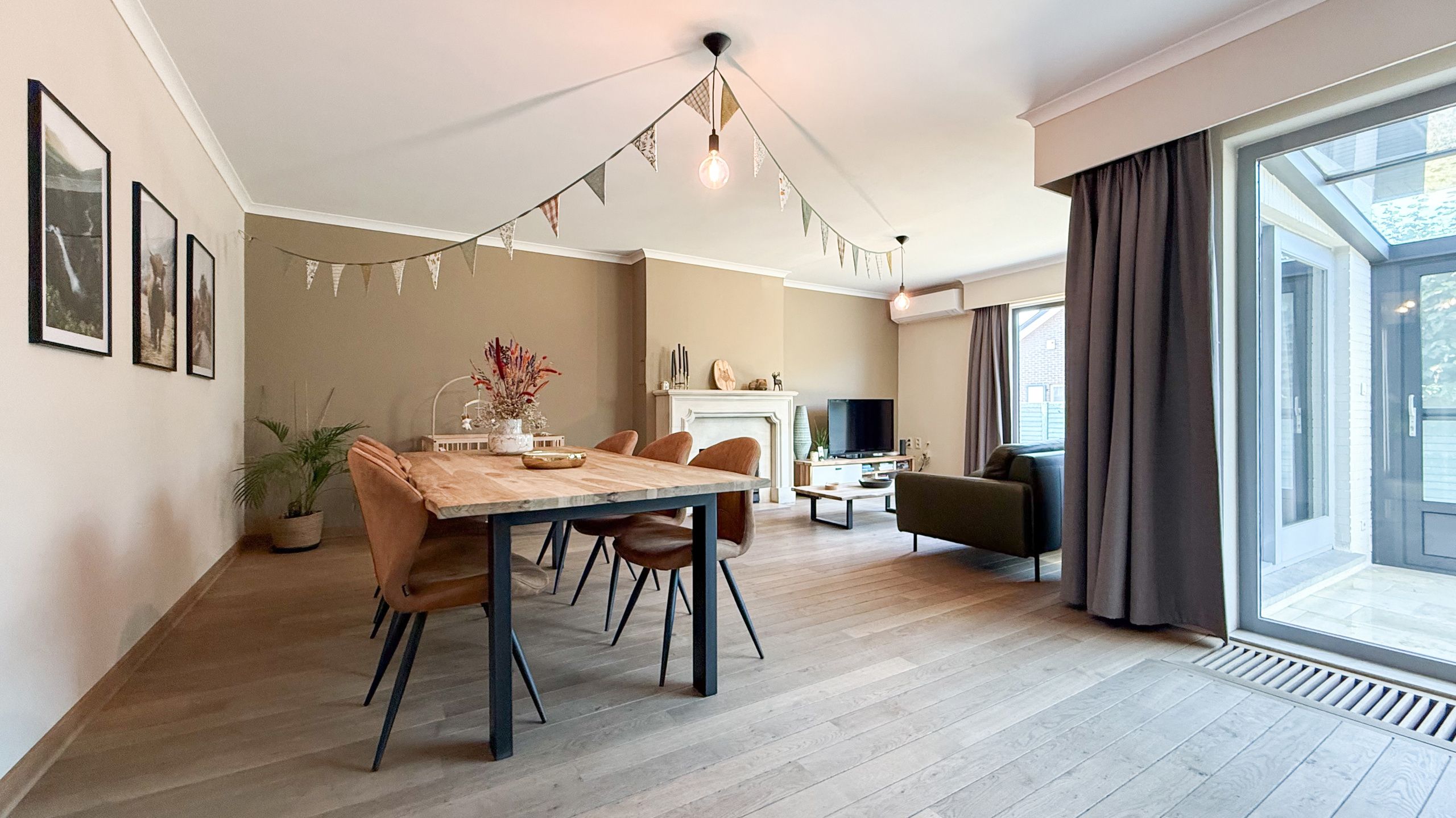 Gerenoveerde gelijkvloerse woning met 3 slpks en garage! foto 45