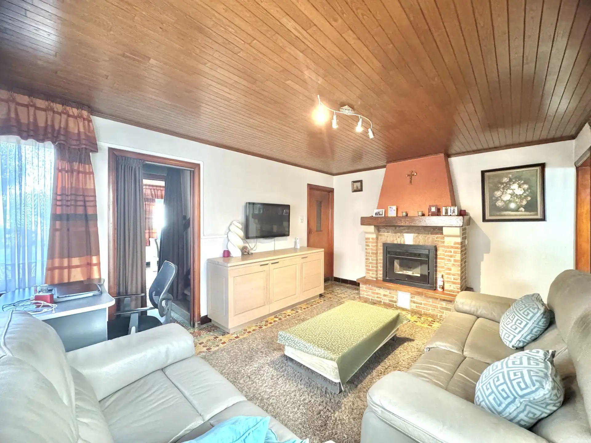 HALFOPEN WONING | 2 KAMERS |TERRAS | GARAGE | 208 M² foto 15