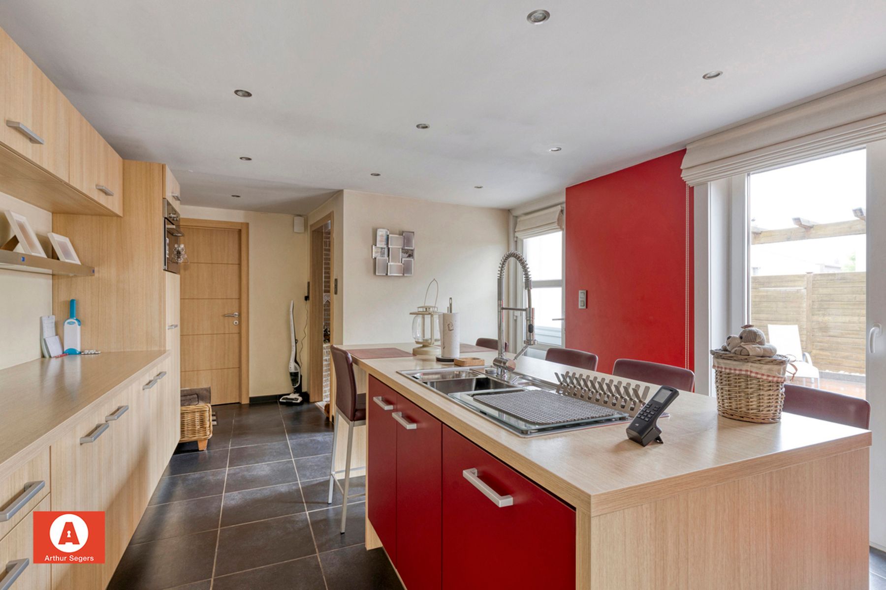Goed onderhouden woning met 3 slpks en ideale ligging foto 8
