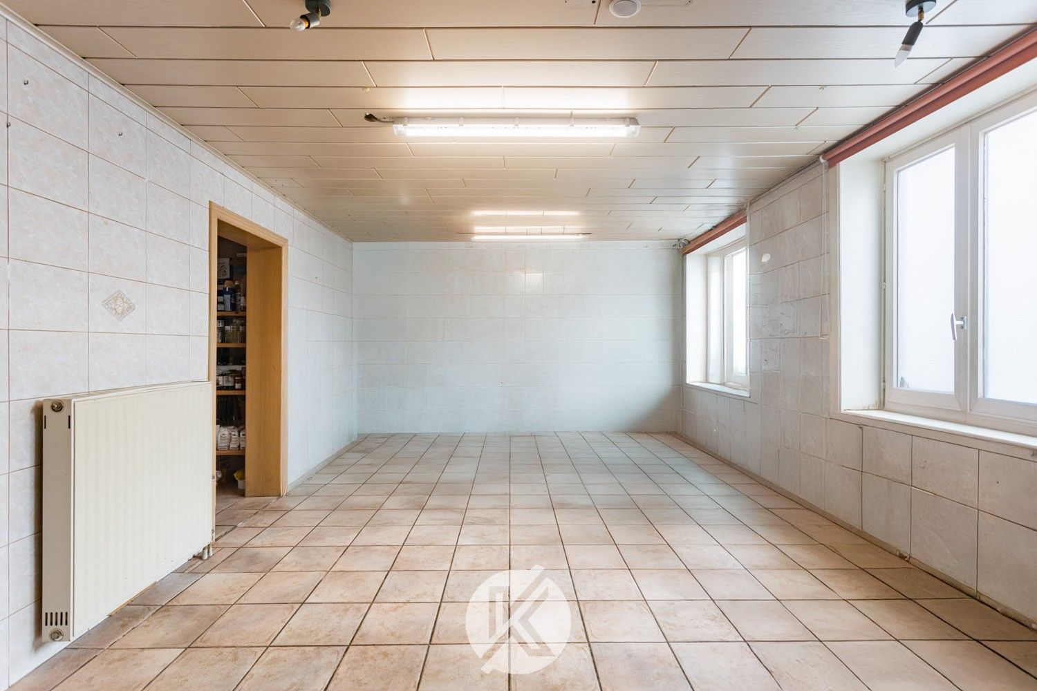 Instapklare woning met veel potentieel in centrum Herzele foto 3