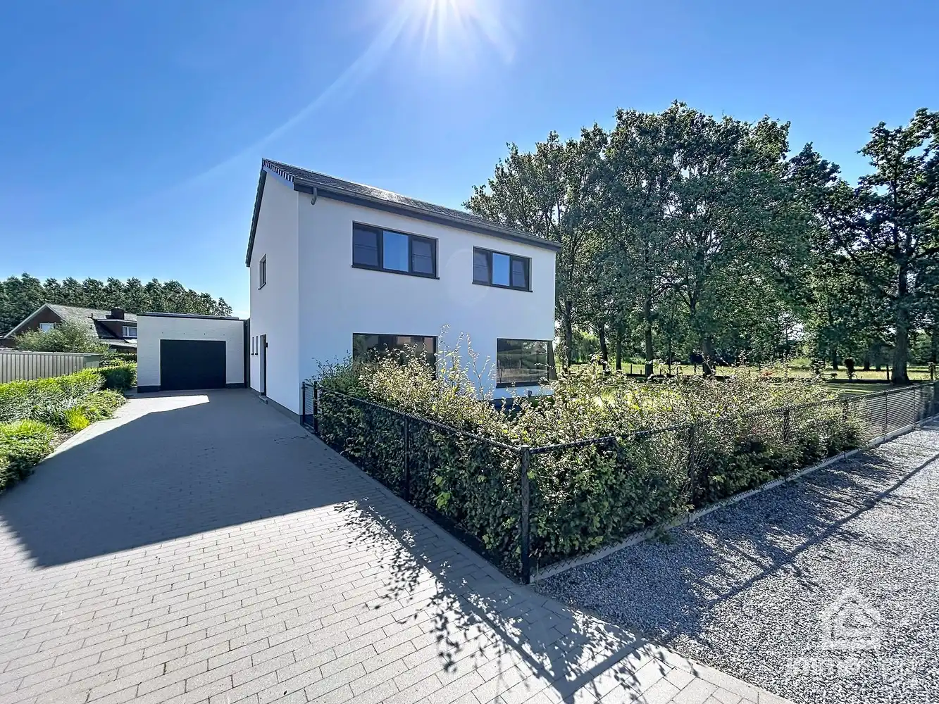 BEN-woning te huur met 3 slaapkamers op prachtig perceel te Bocholt! foto 2