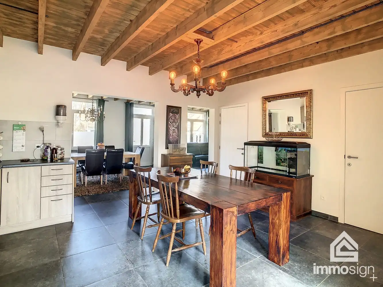 Charmante gezinswoning met 4 slaapkamers te Hamont-Achel! foto 9