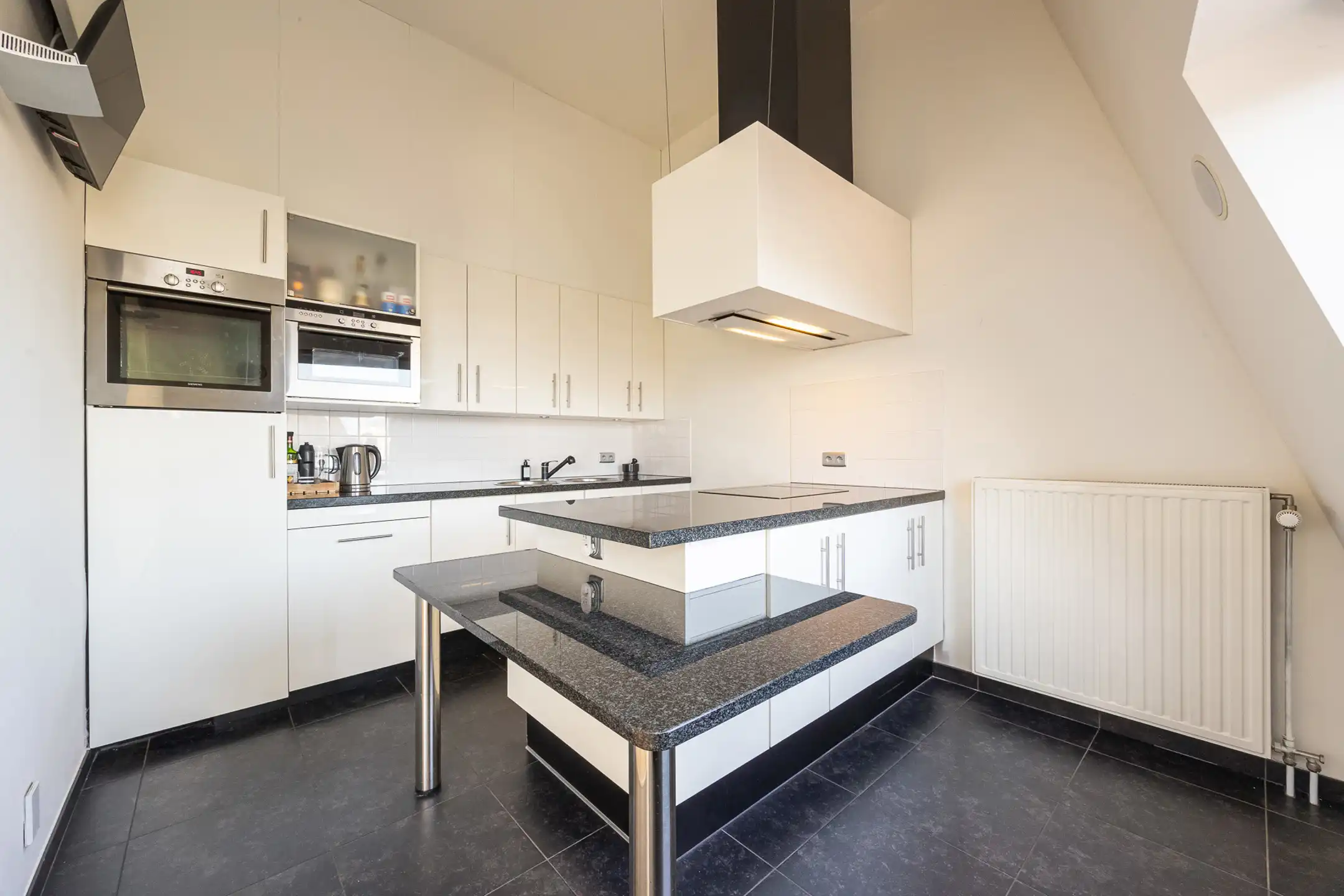 Duplexapp (204m²) met drie slpks in centrum Merksplas! foto 10