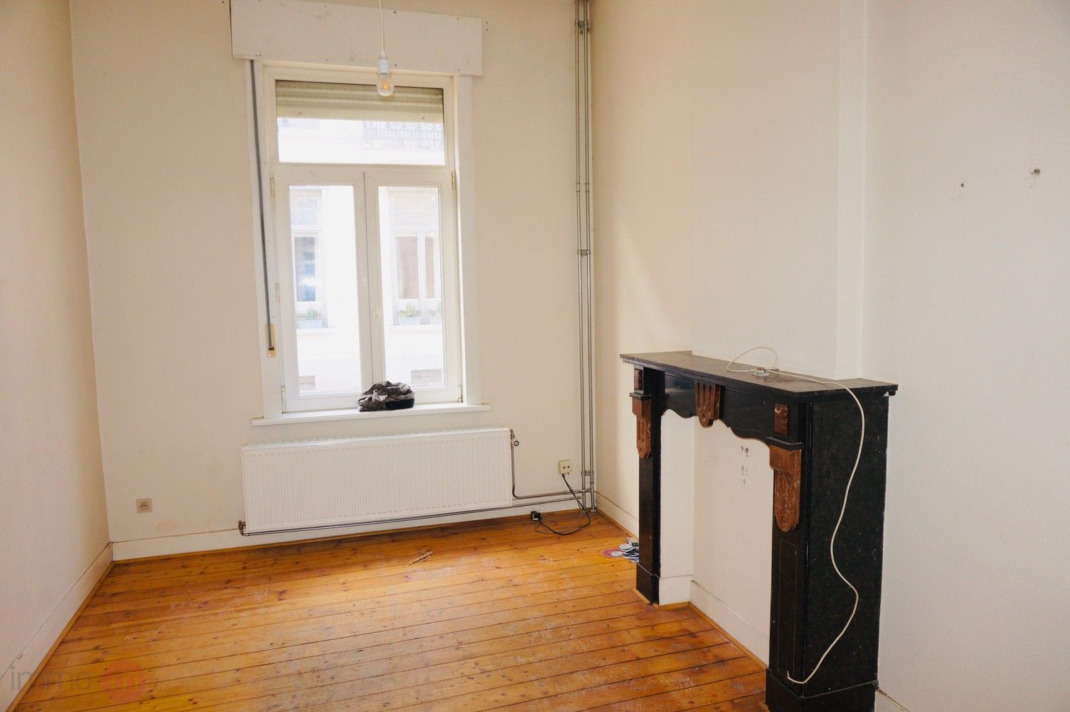 Ruime rijwoning met 3 slaapkamers en tuin. foto 4