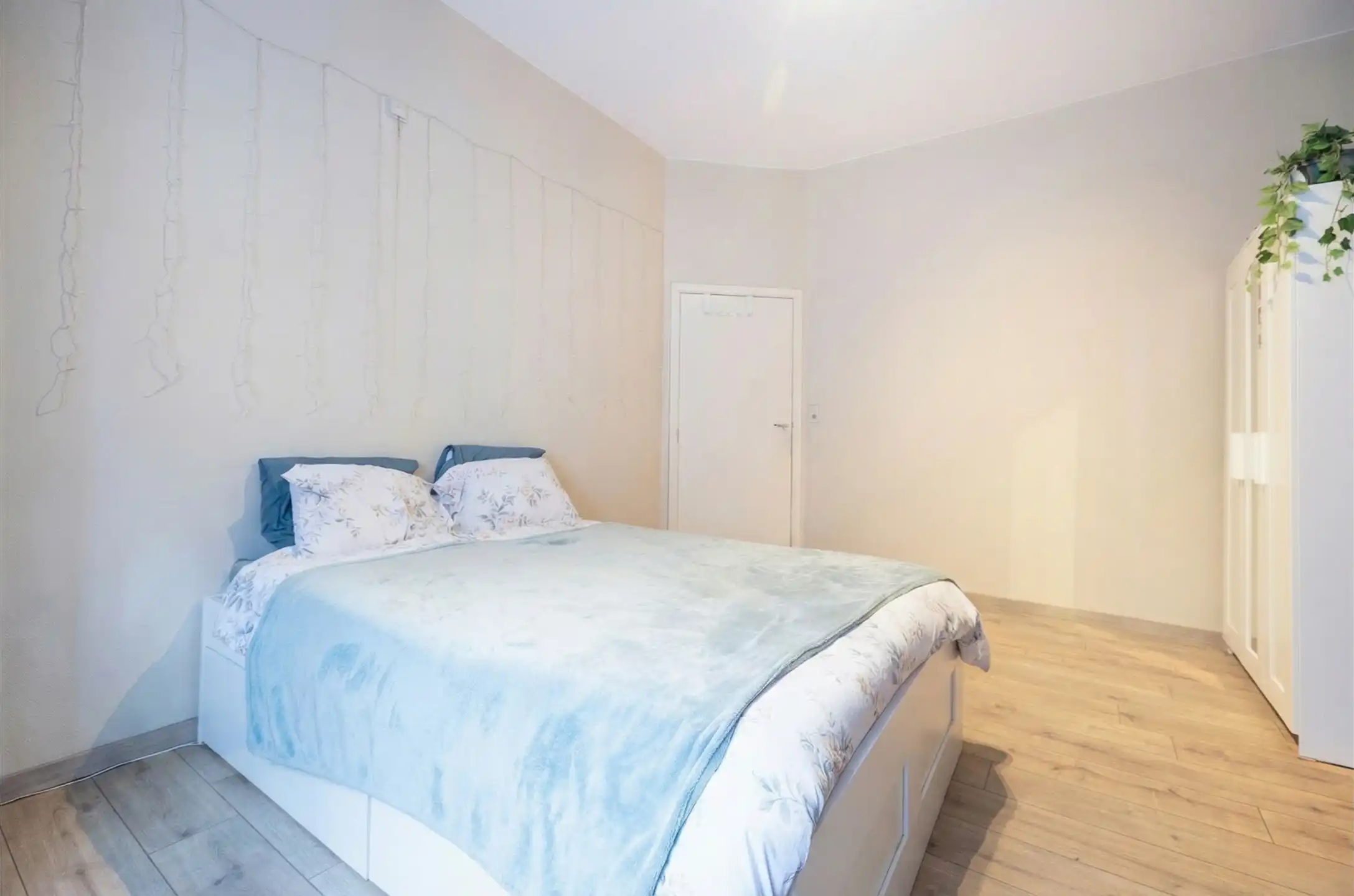 Gezinswoning met terras in hartje Etterbeek foto 15