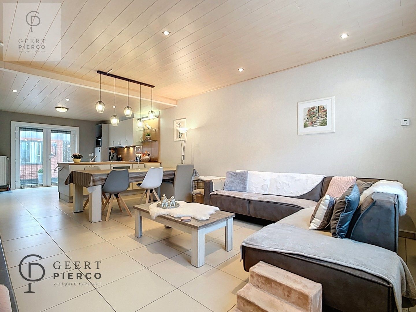 Gerenoveerde stadswoning in het centrum van Zoutleeuw. foto 7