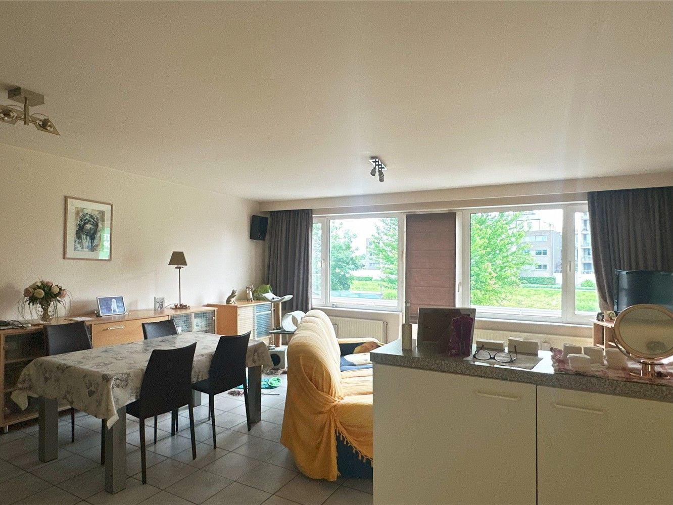 Appartement met 2 slaapkamers aan de vesten te Lier foto 2