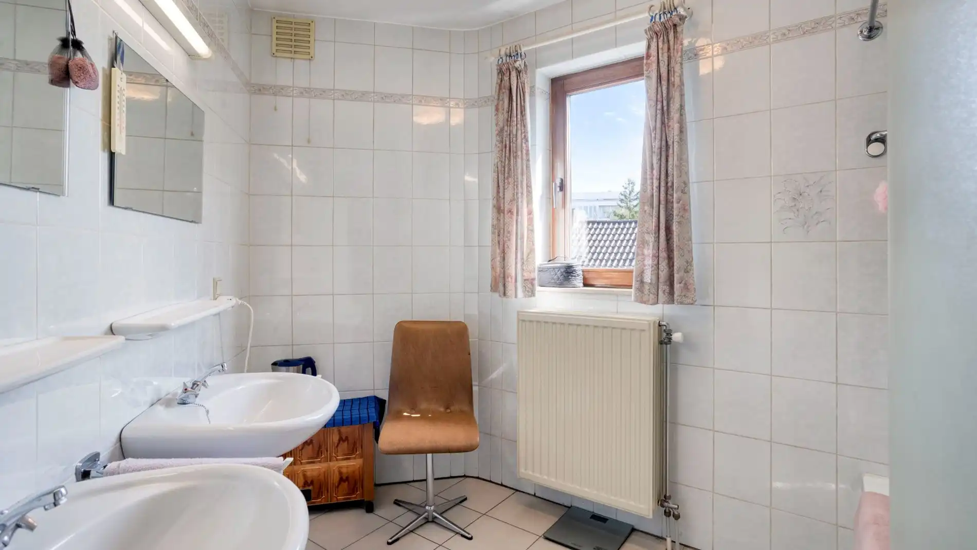 Ruim en goed onderhouden app. met 2 slpks aan de Dijle te Mechelen foto 12