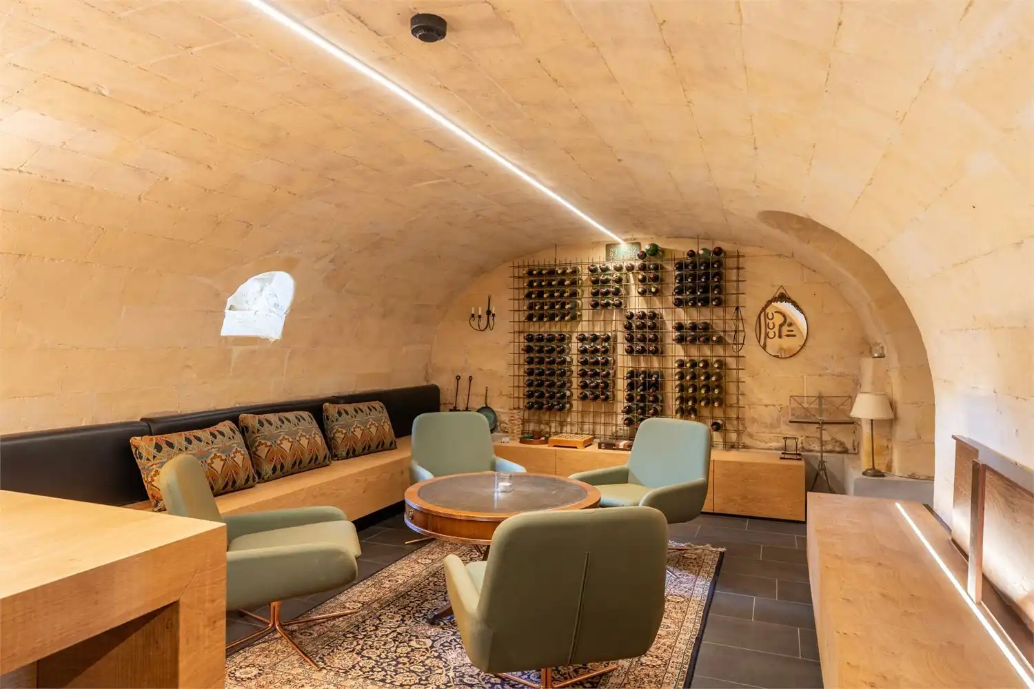 Prachtig gerenoveerde monumentale watermolen foto 8