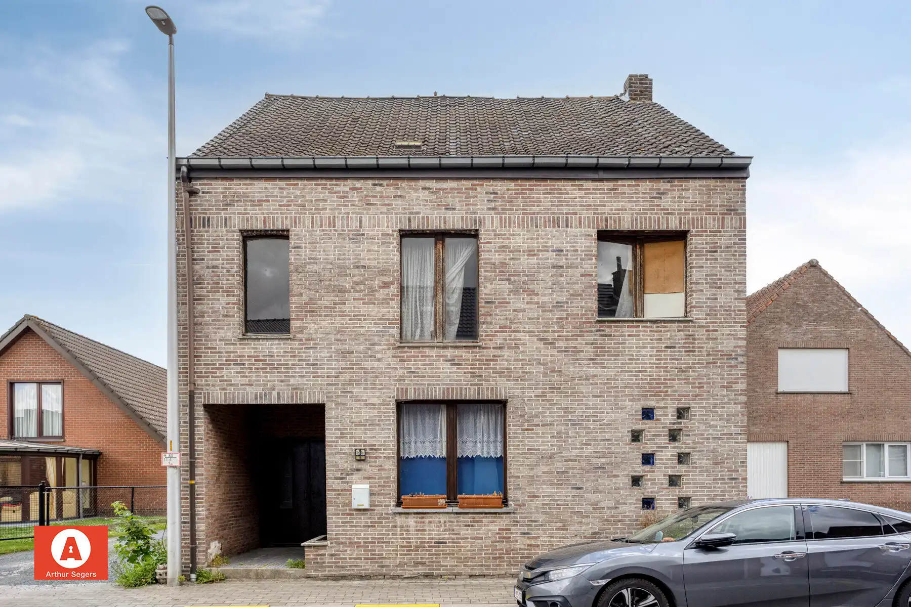 Te renoveren woning nabij het centrum van Opwijk foto 2