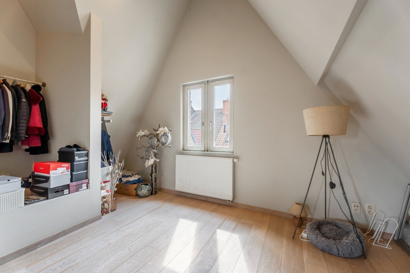 Uniek triplex met zonneterras van 75 m² in hartje Ieper foto 15