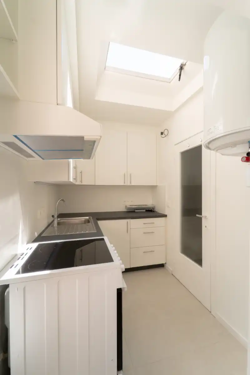 Gerenoveerde lichtrijke hoekwoning aan het water foto 21