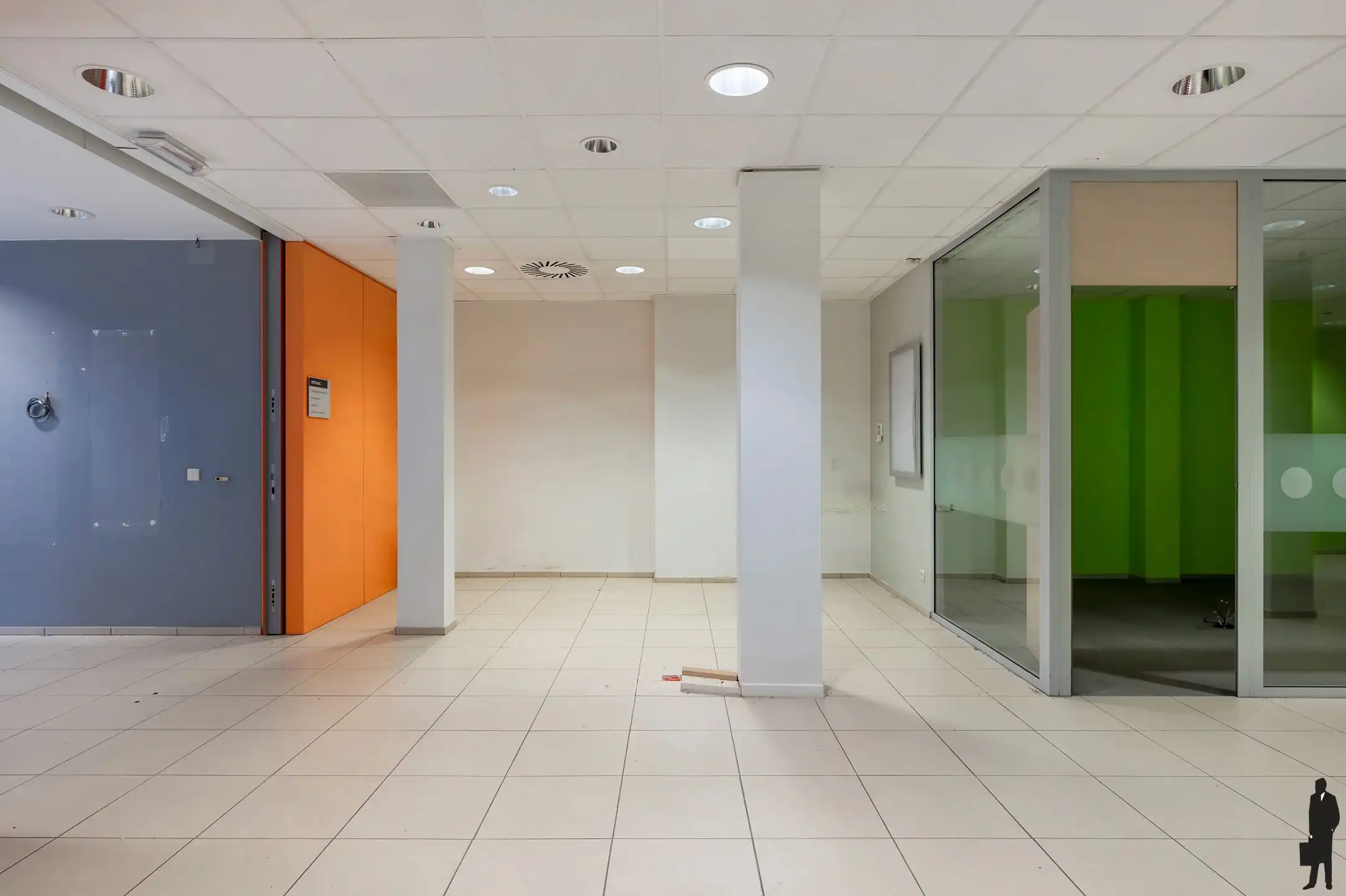  Commercieel Gelijkvloers in het Hart van Westmalle  foto 6