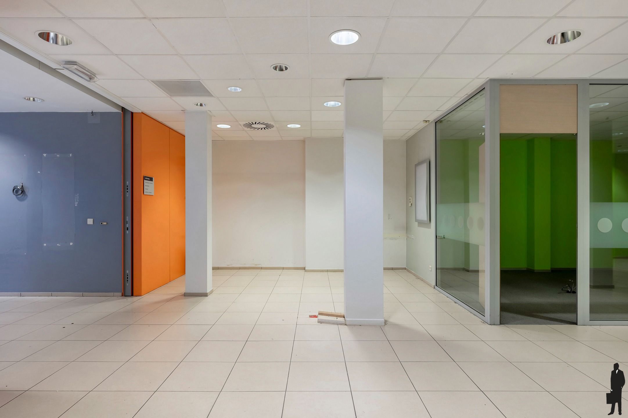  Commercieel Gelijkvloers in het Hart van Westmalle  foto 6