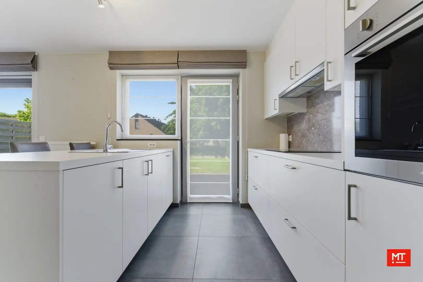 Recente, instapklare woning met 3 slpk, zonnige tuin en garage op het einde van een doodlopende straat in Langemark foto 7