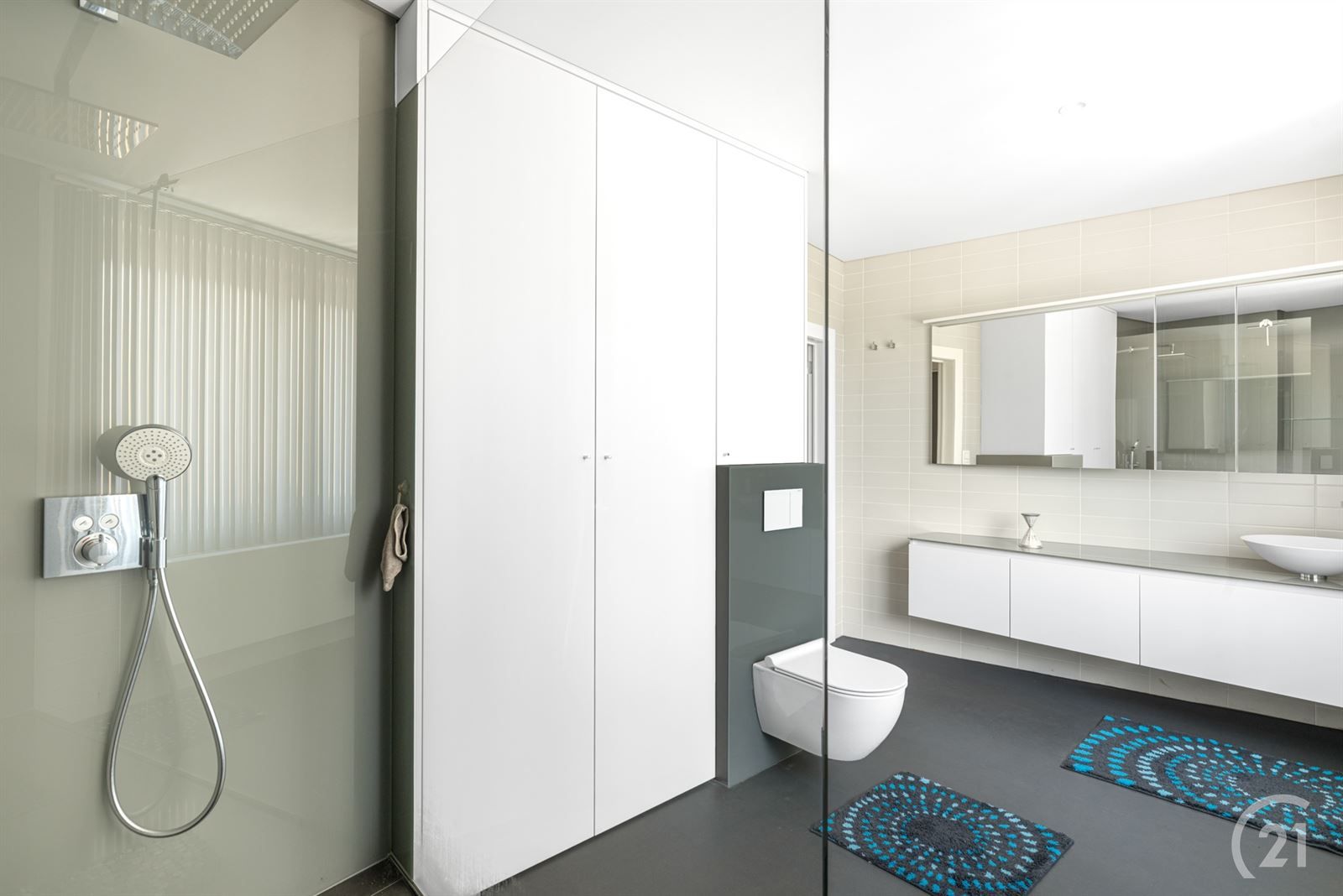Instapklare woning met handelsruimte te Brakel! foto 9