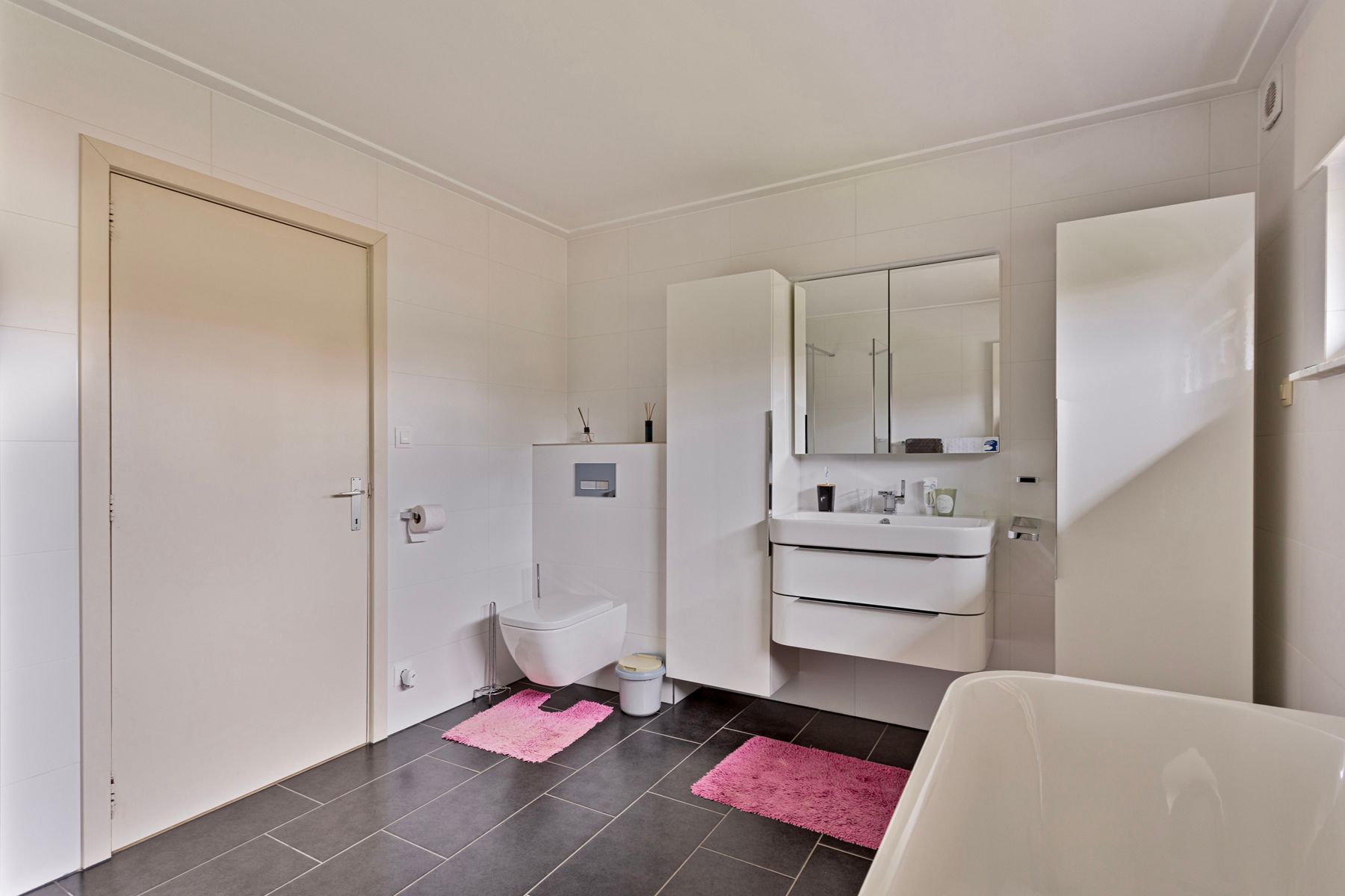 Prachtig landelijk gelegen woning met 3 slaapkamers.  foto 21
